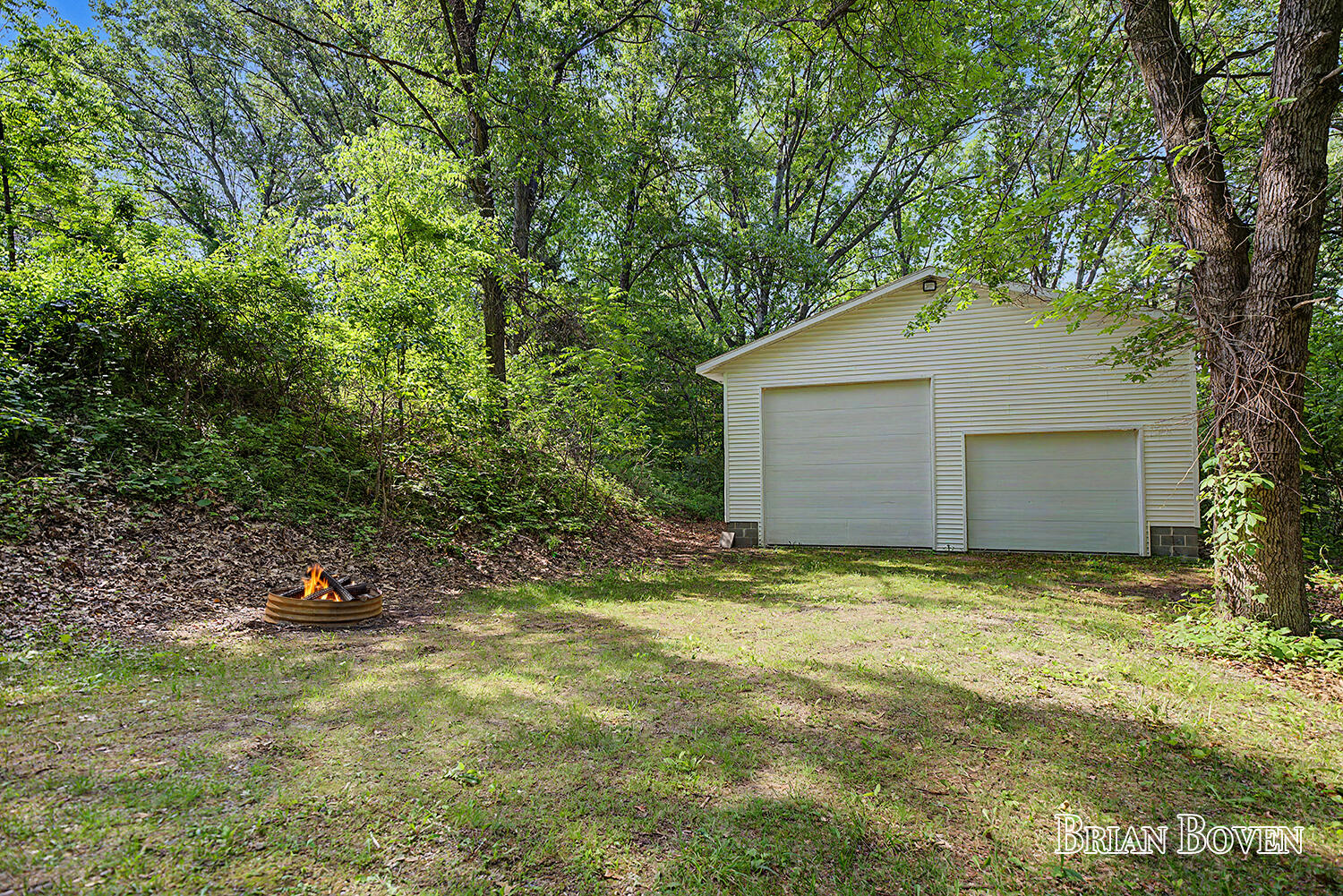 4383 Honey Creek Avenue NE Ada MI 49301