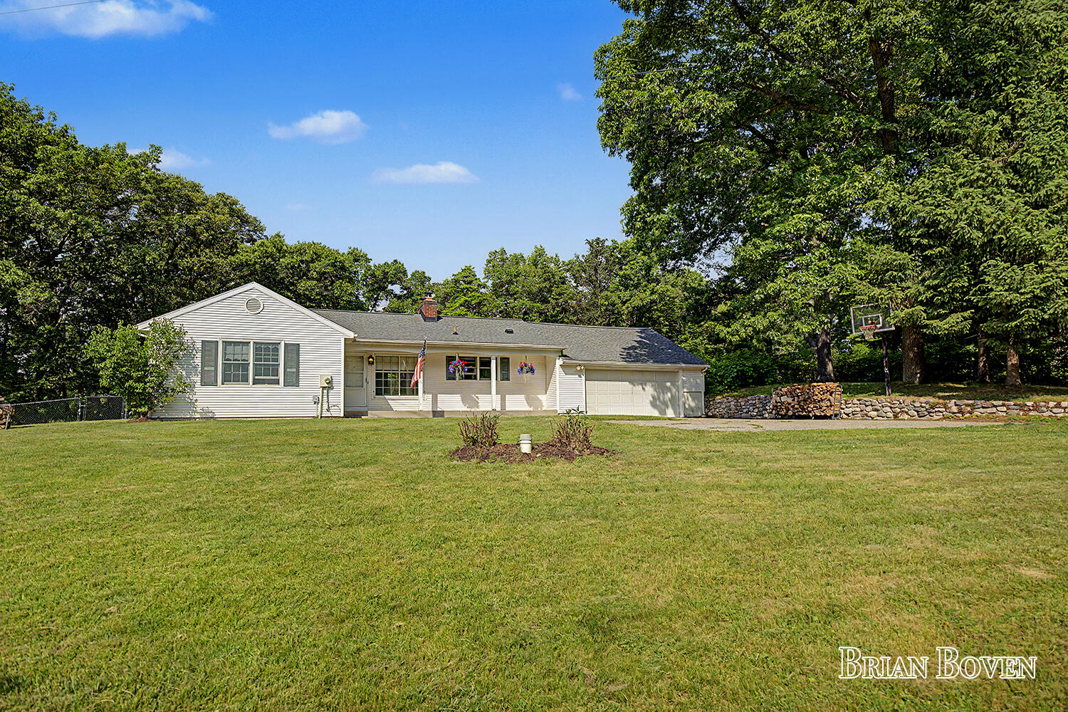 4383 Honey Creek Avenue NE Ada MI 49301