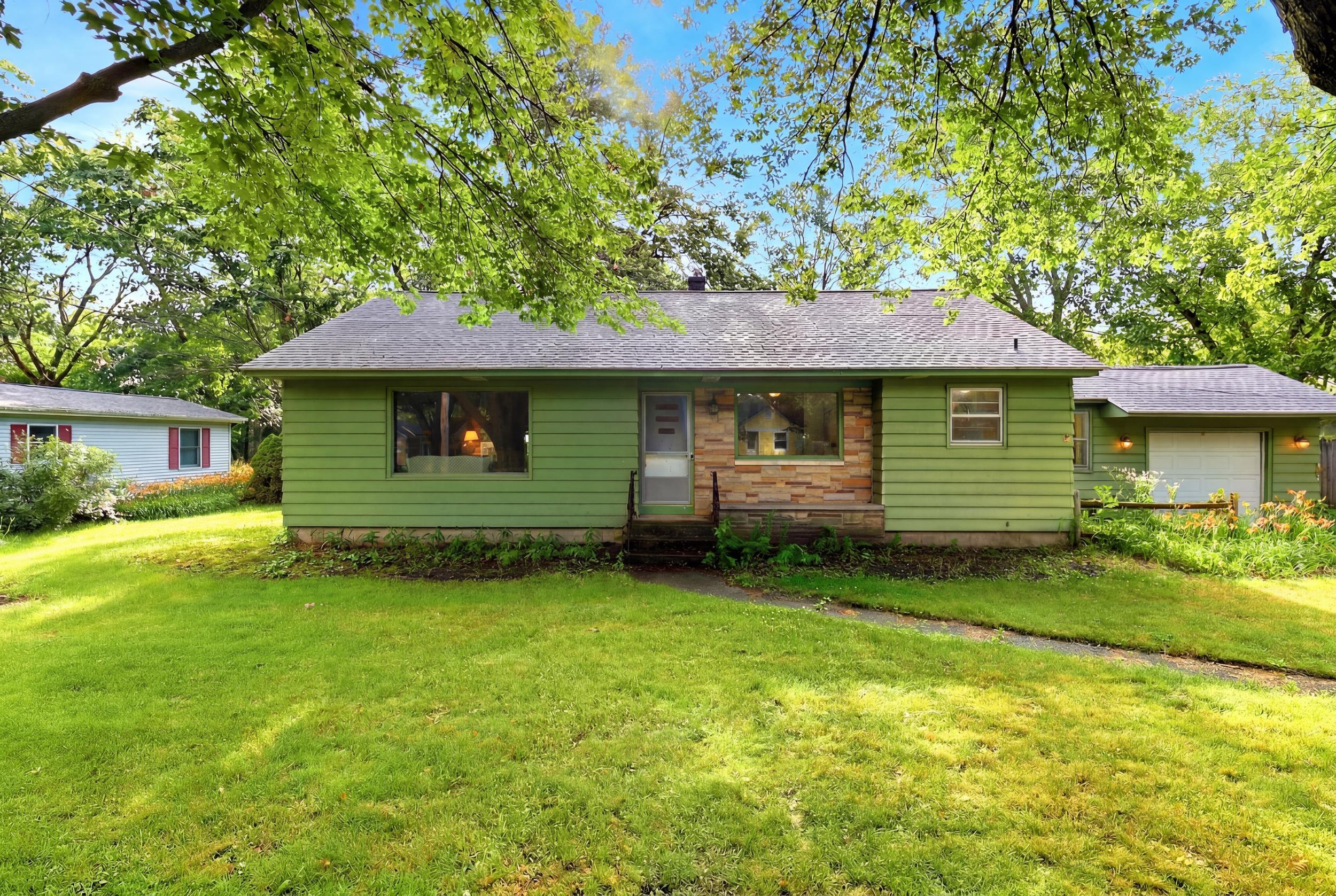 Holland MI, 719 Aster Avenue