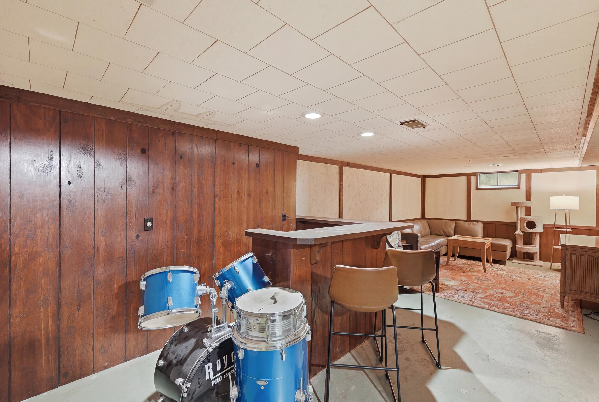 719 Aster Avenue Holland MI 49423