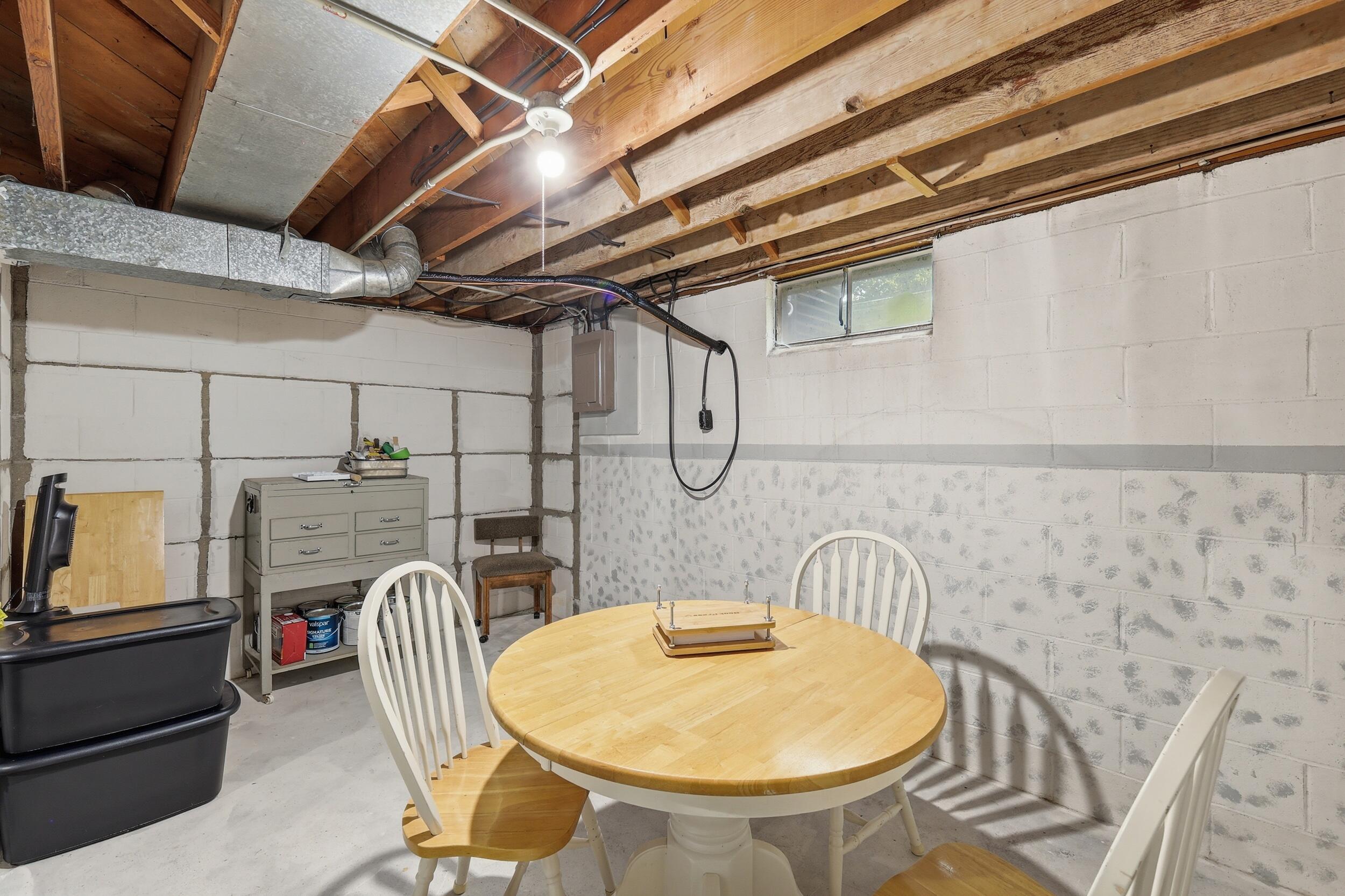 719 Aster Avenue Holland MI 49423