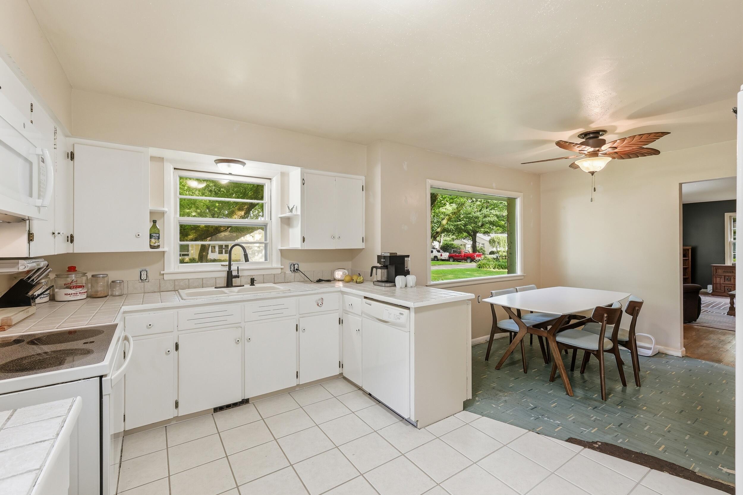 719 Aster Avenue Holland MI 49423