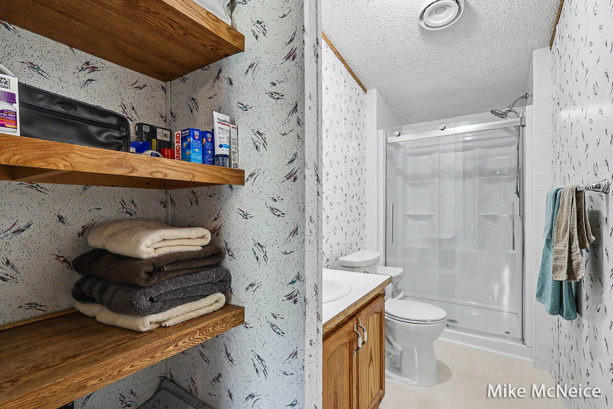 2079 W Mcmillan Road Muskegon MI 49445