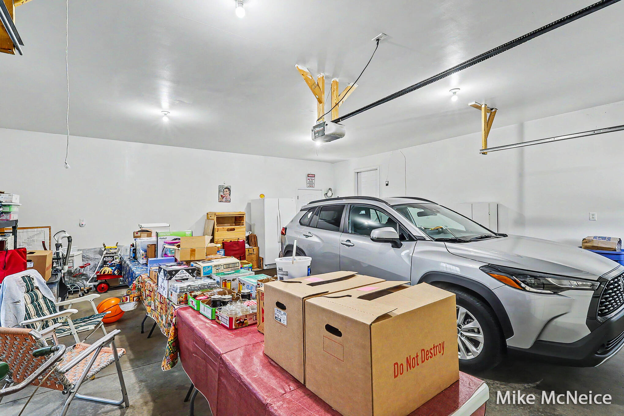 2079 W Mcmillan Road Muskegon MI 49445