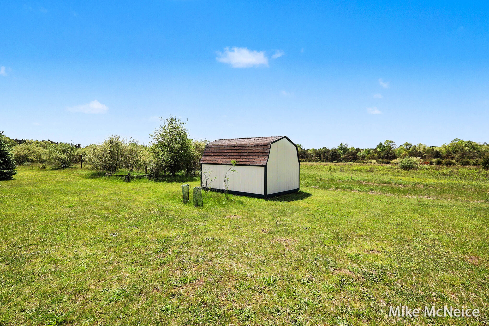 2079 W Mcmillan Road Muskegon MI 49445