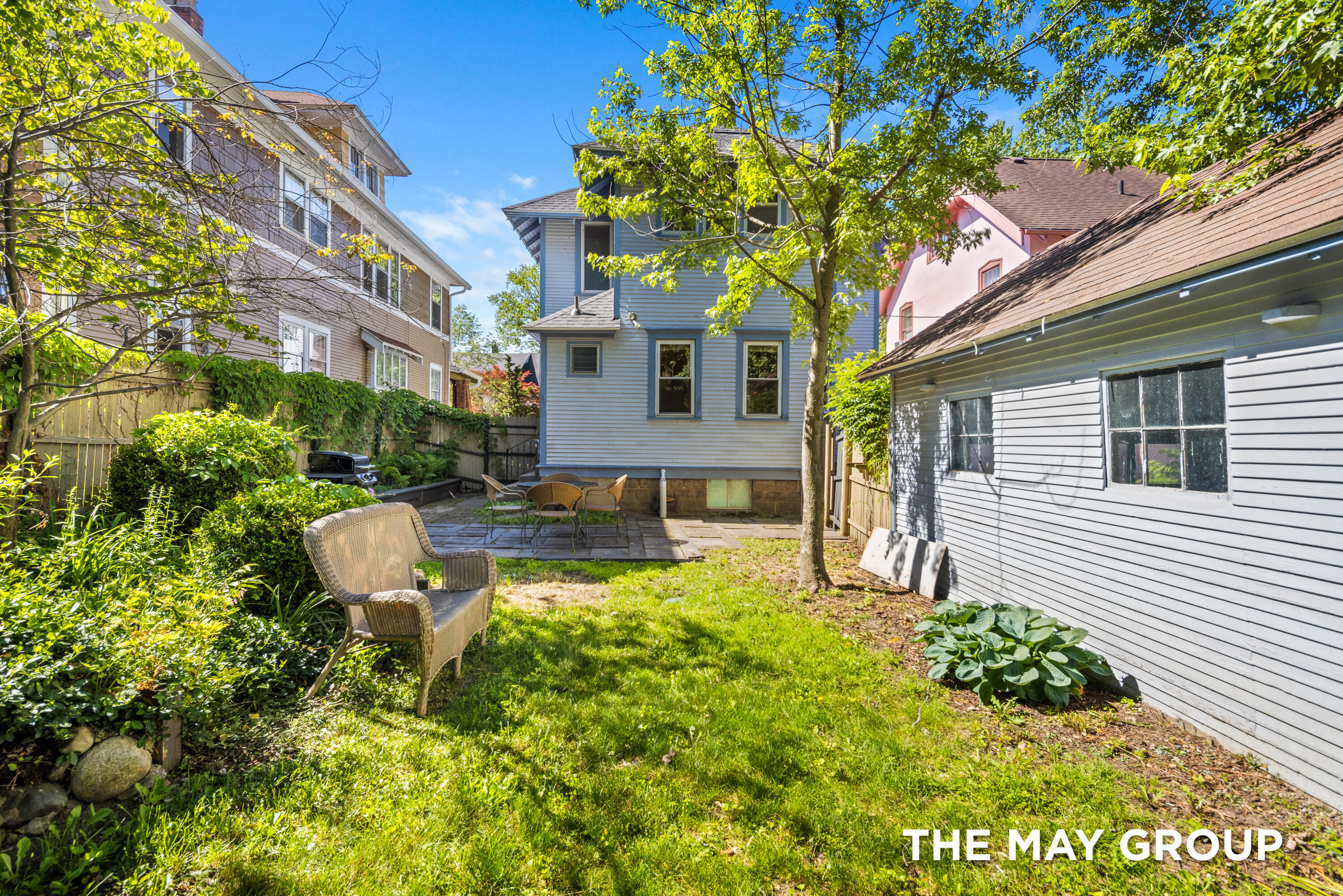 733 Lockwood Street NE Grand Rapids MI 49503