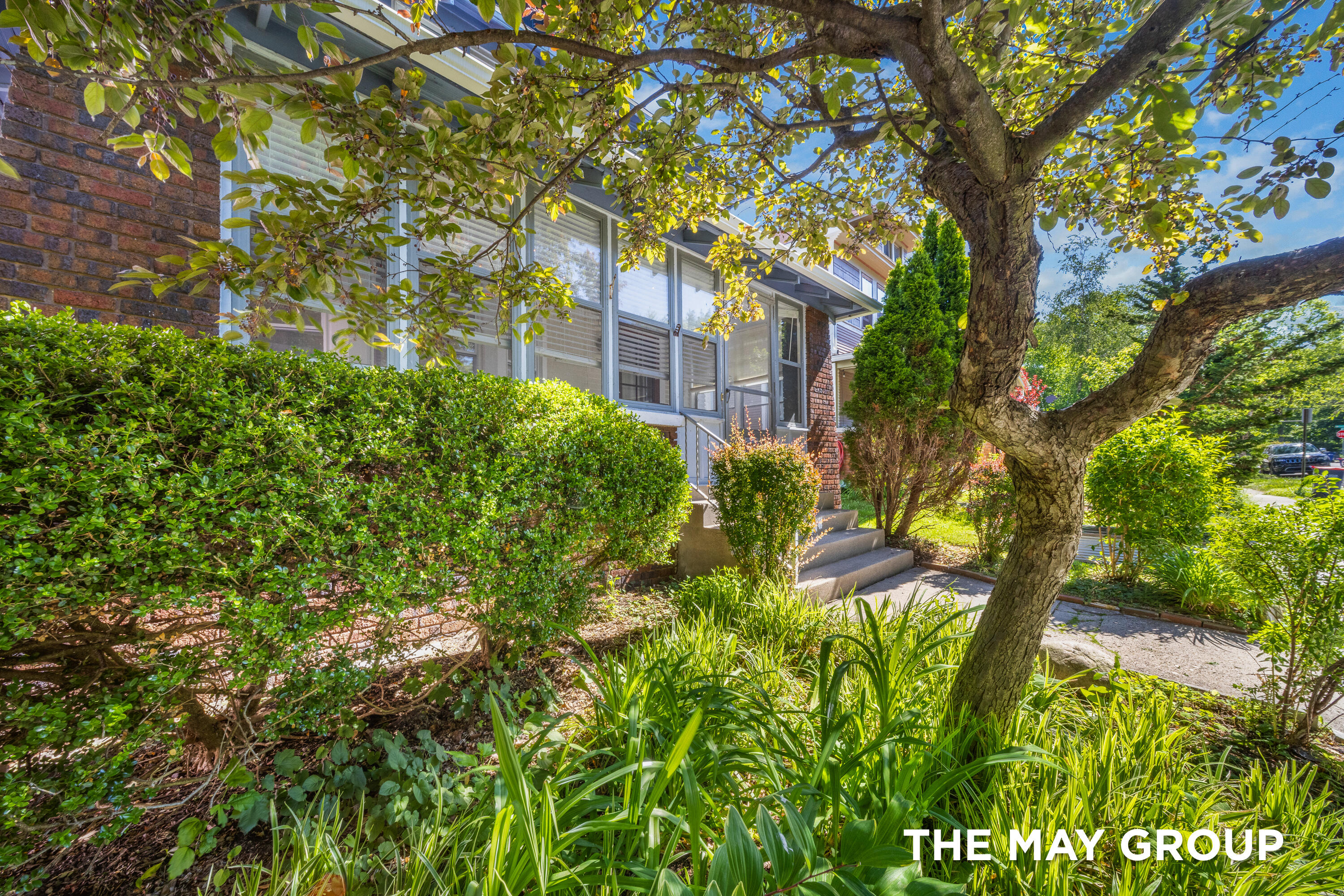 733 Lockwood Street NE Grand Rapids MI 49503