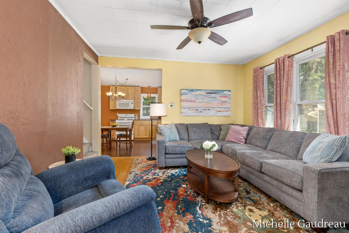 1318 Portland Avenue NE Grand Rapids MI 49505