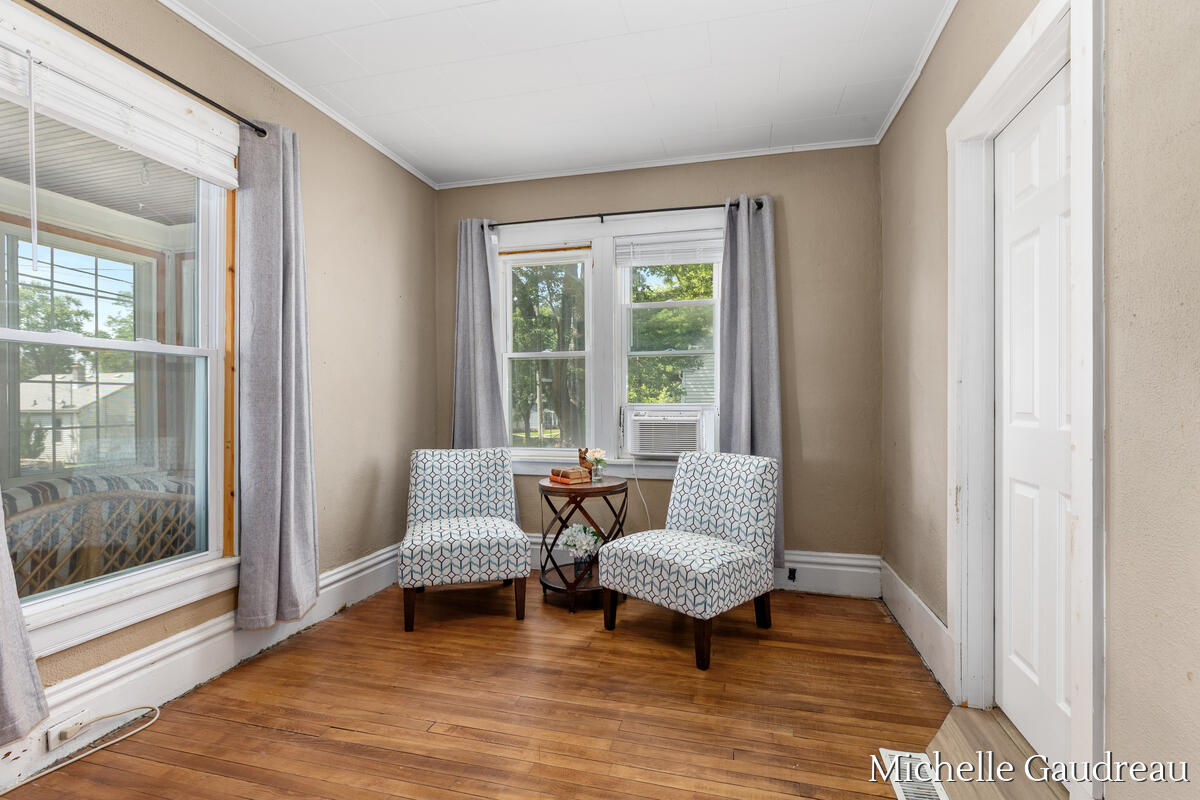 1318 Portland Avenue NE Grand Rapids MI 49505
