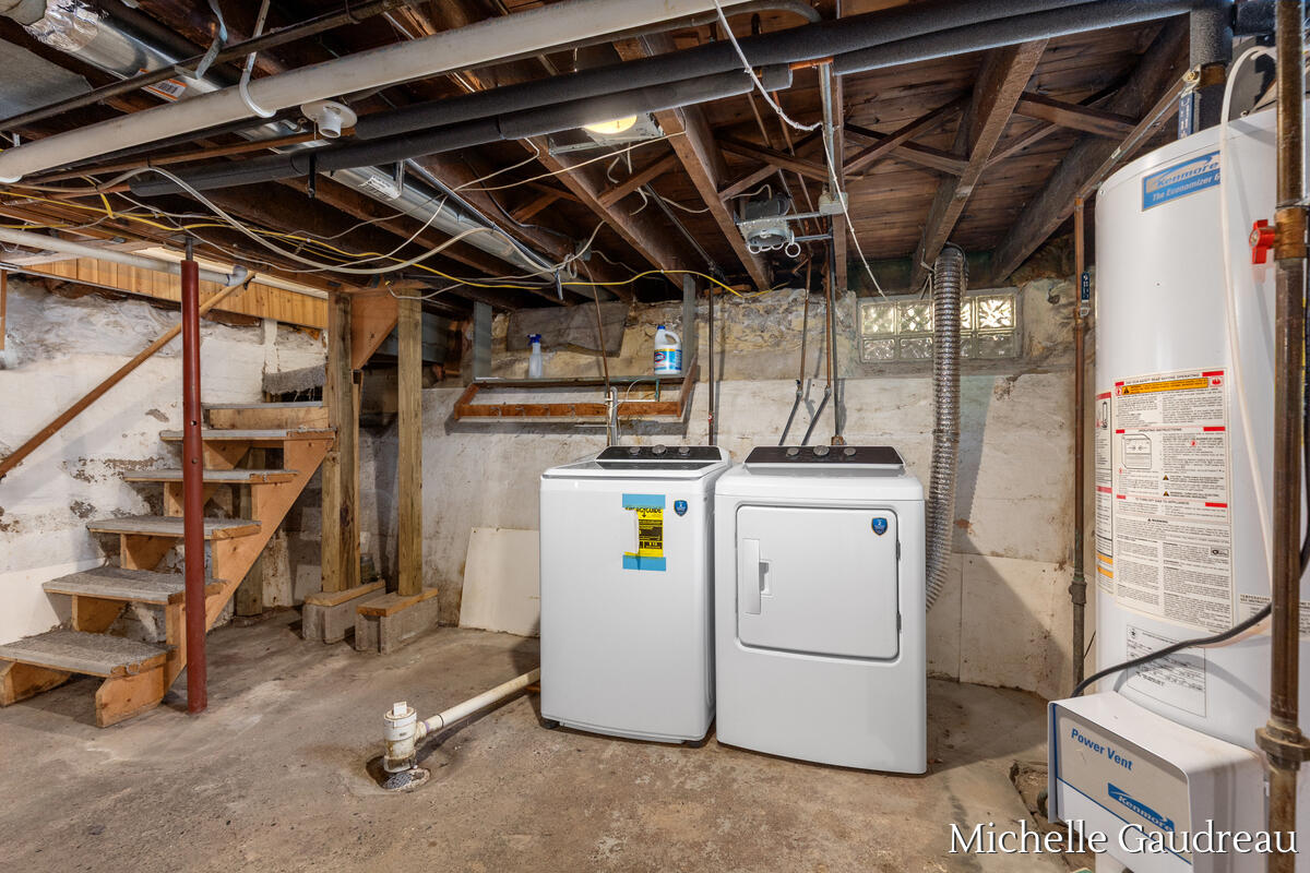 1318 Portland Avenue NE Grand Rapids MI 49505