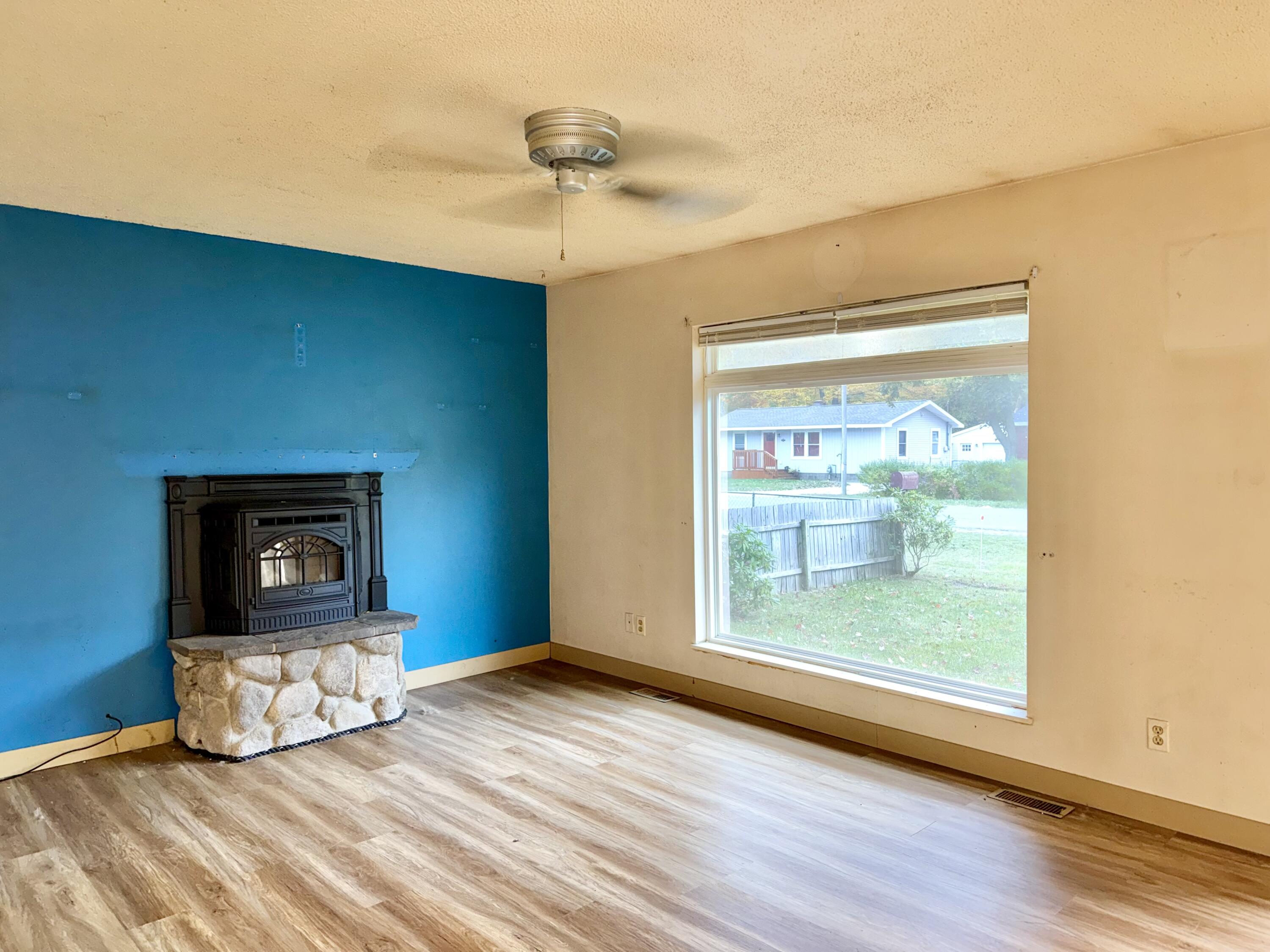 2268 Oak Park Drive Muskegon MI 49442