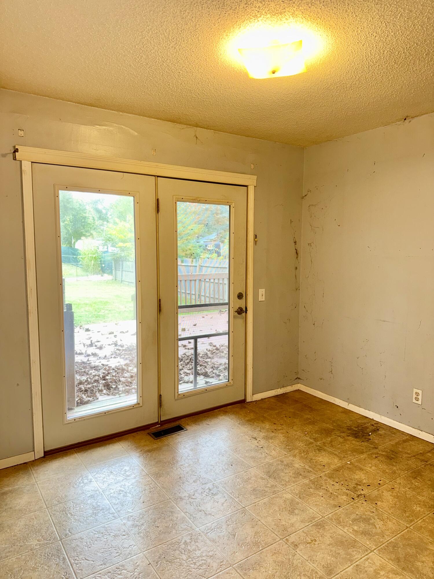 2268 Oak Park Drive Muskegon MI 49442