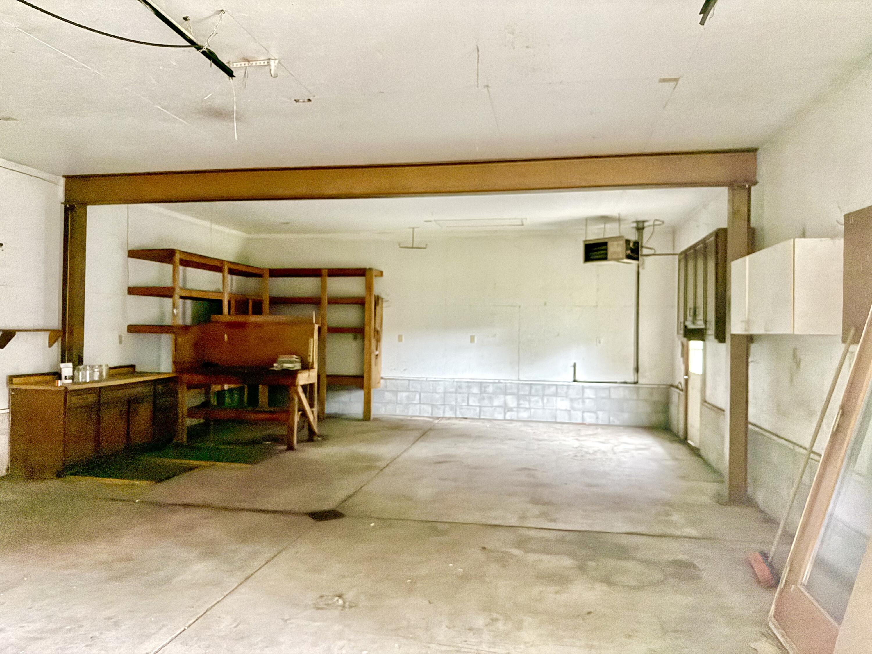 2268 Oak Park Drive Muskegon MI 49442
