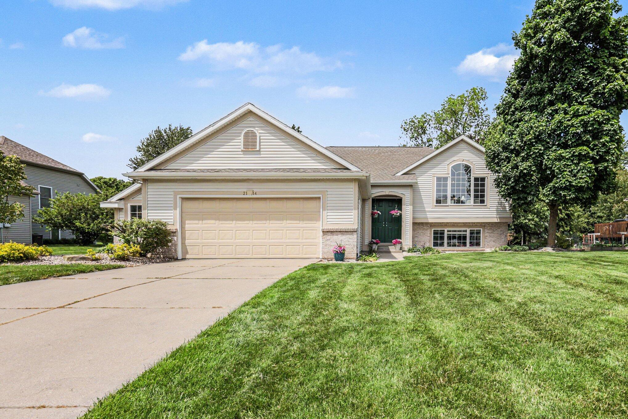 2114 Arbor Court Grand Rapids MI 49534
