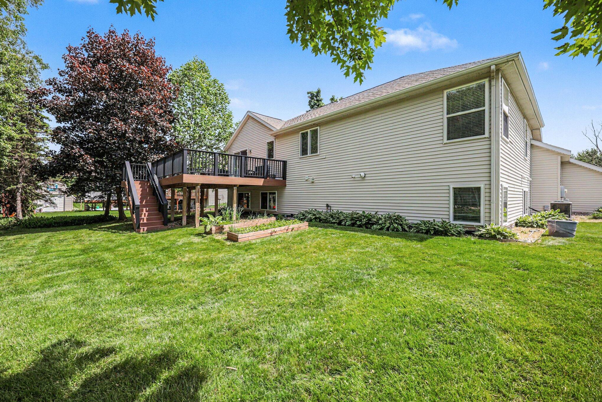2114 Arbor Court Grand Rapids MI 49534