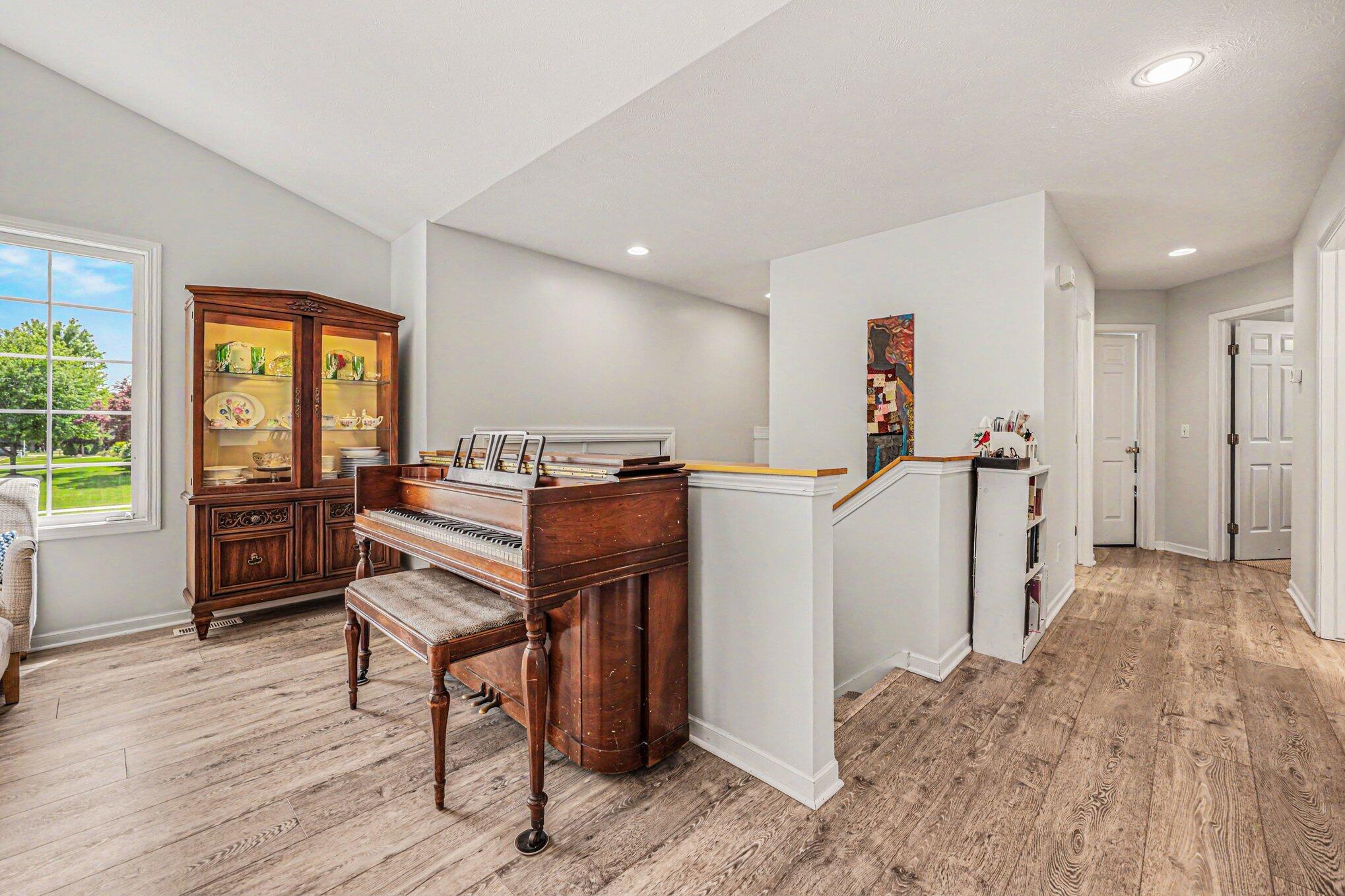 2114 Arbor Court Grand Rapids MI 49534