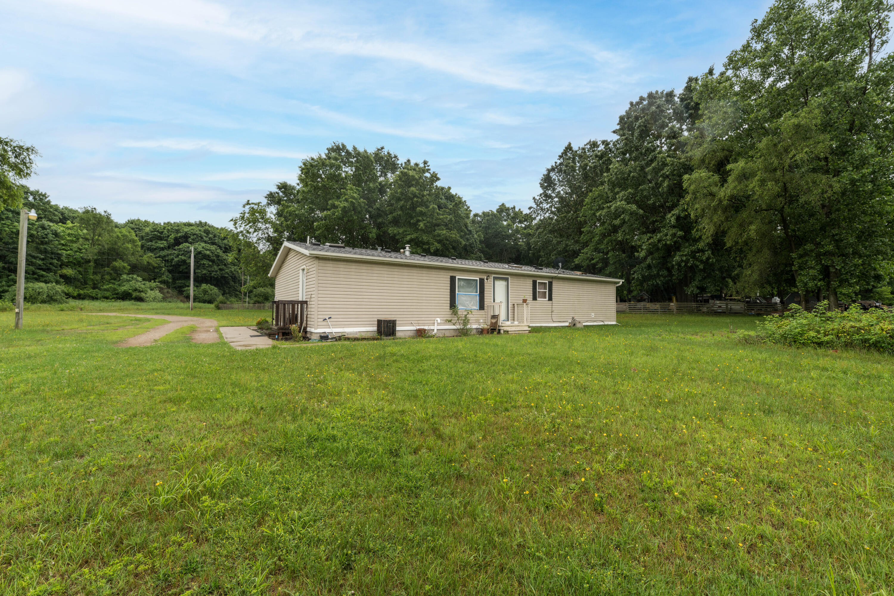 430 N Blue Creek Road Benton Harbor MI 49022