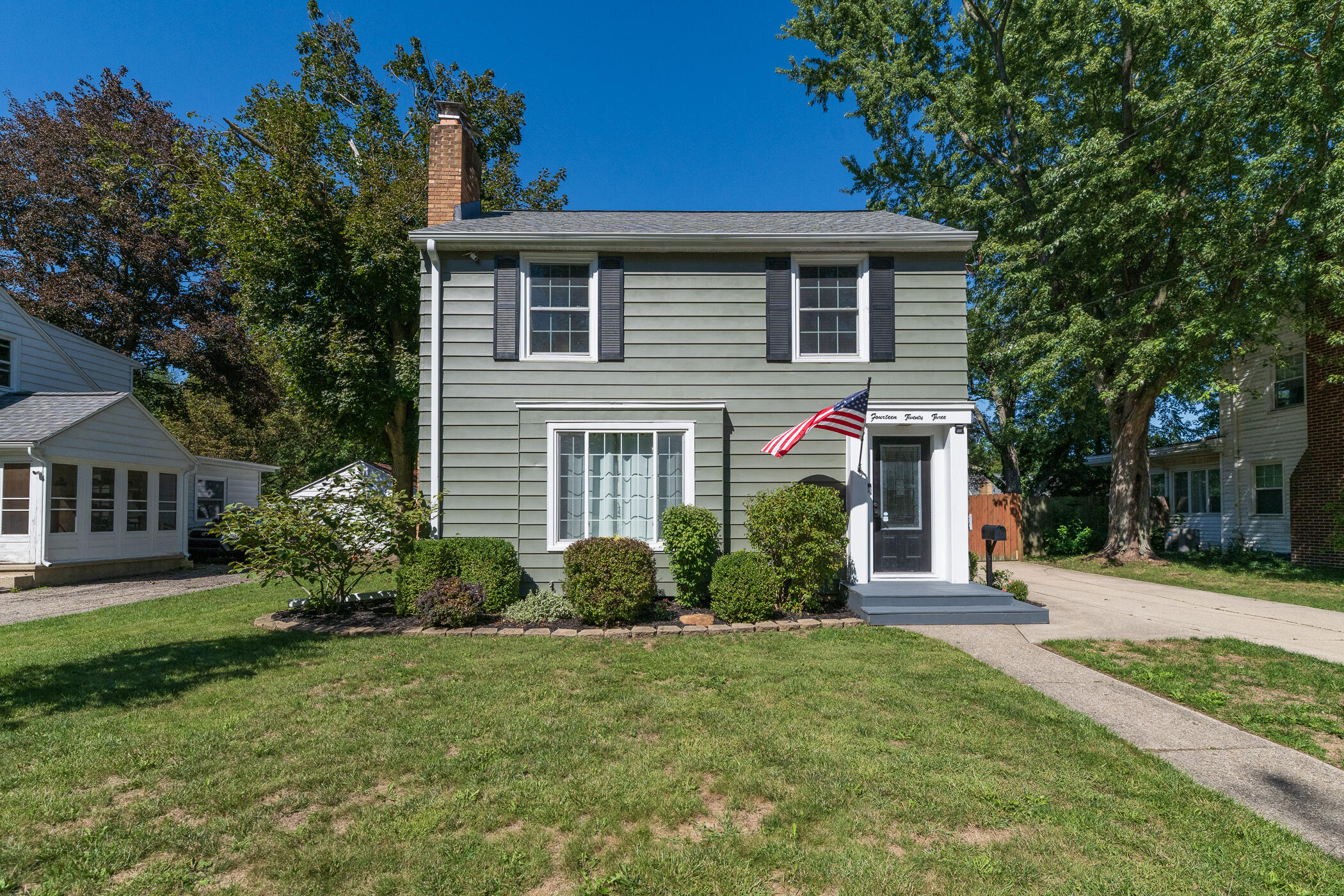 1423 Sheridan Drive Kalamazoo MI 49001