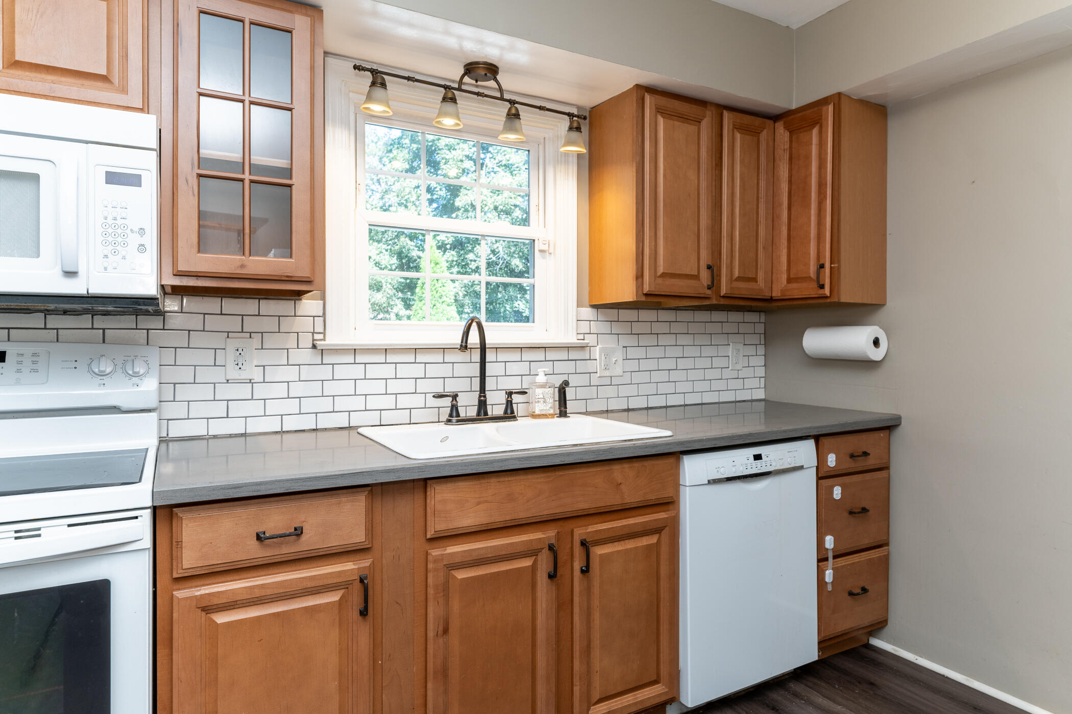 1423 Sheridan Drive Kalamazoo MI 49001