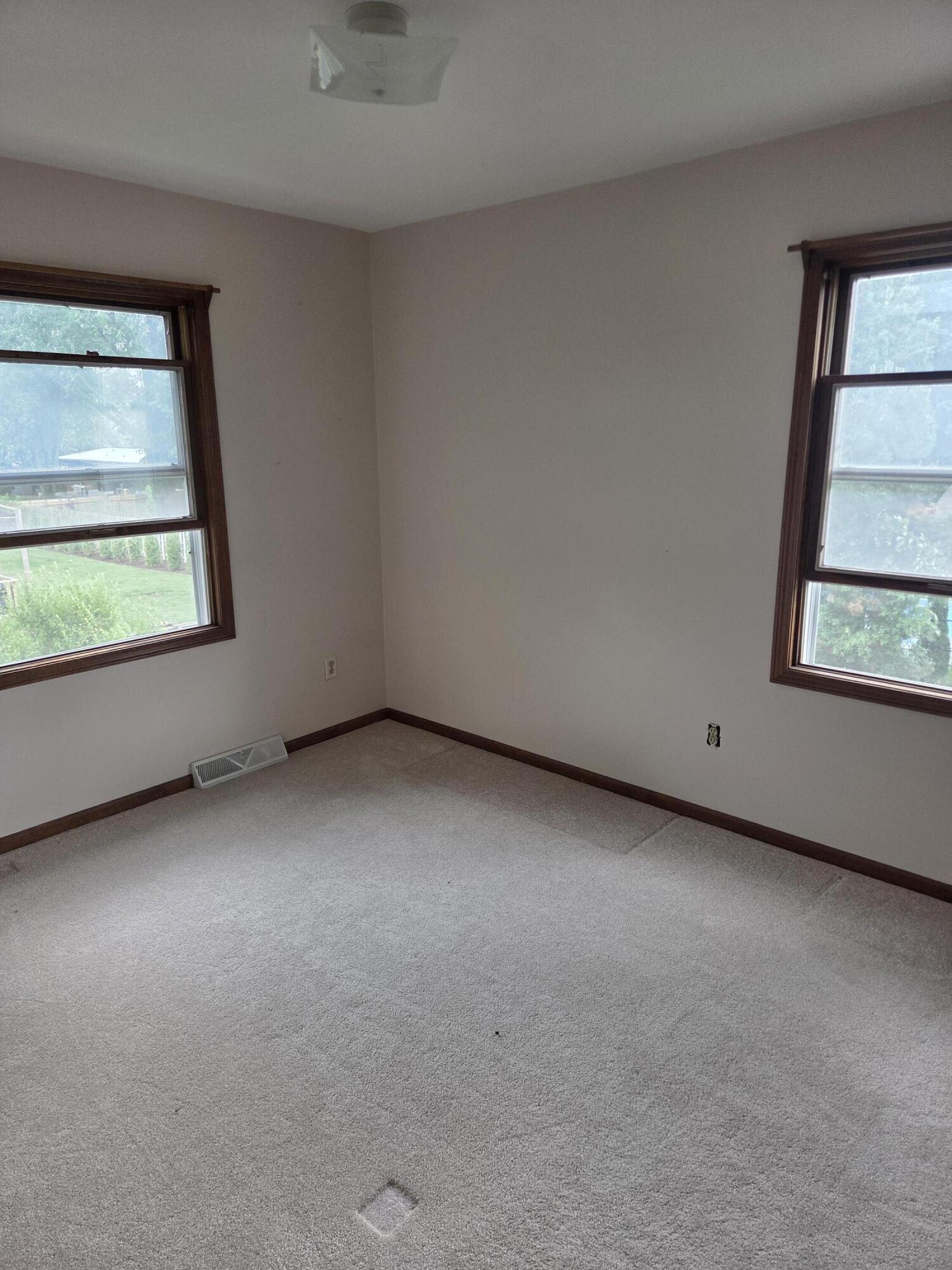 351 Eastmoor Avenue SE Grand Rapids MI 49546