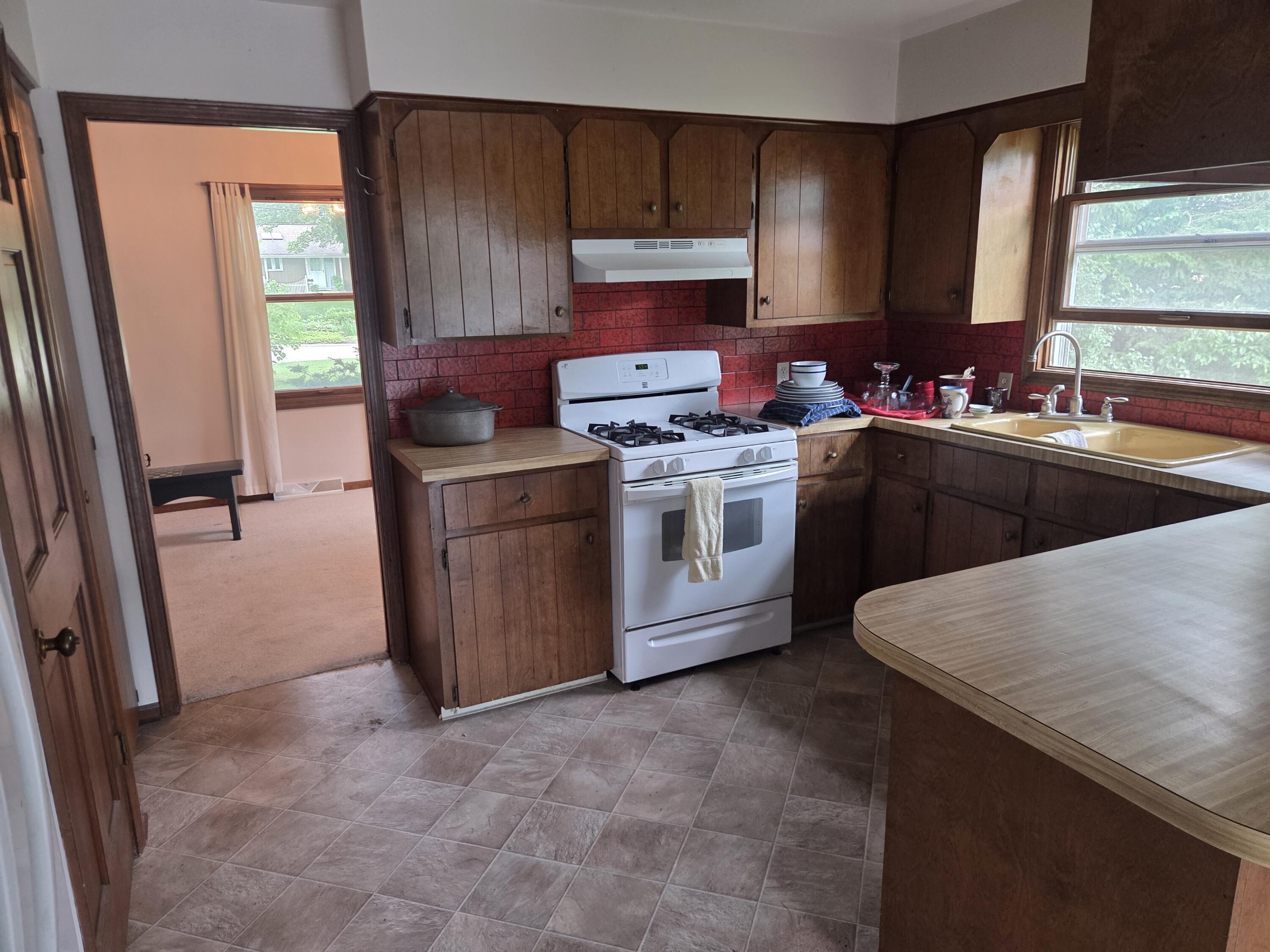 351 Eastmoor Avenue SE Grand Rapids MI 49546