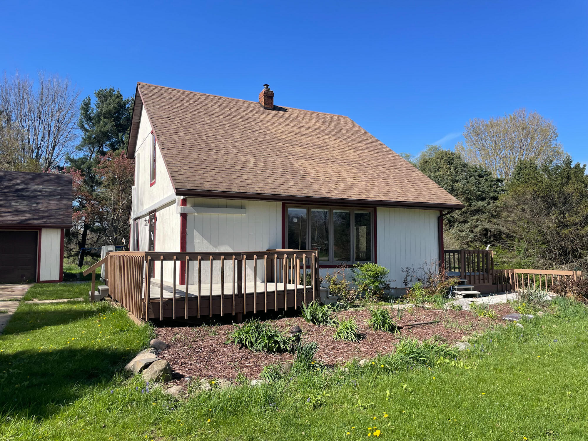 4995 U.s. Highway 12 Buchanan MI 49107