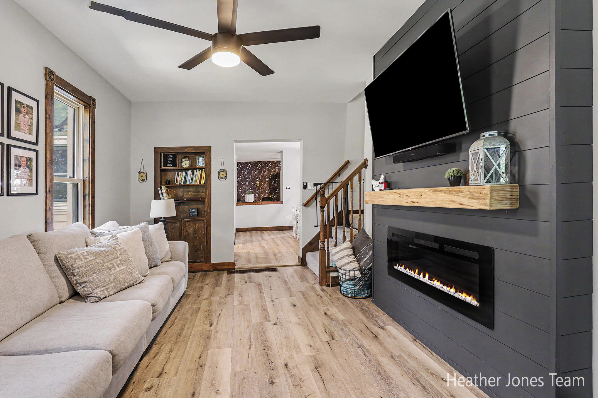 8960 Myers Lake Avenue NE Rockford MI 49341