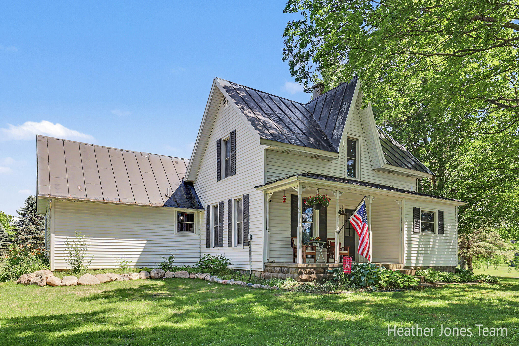 8960 Myers Lake Avenue NE Rockford MI 49341