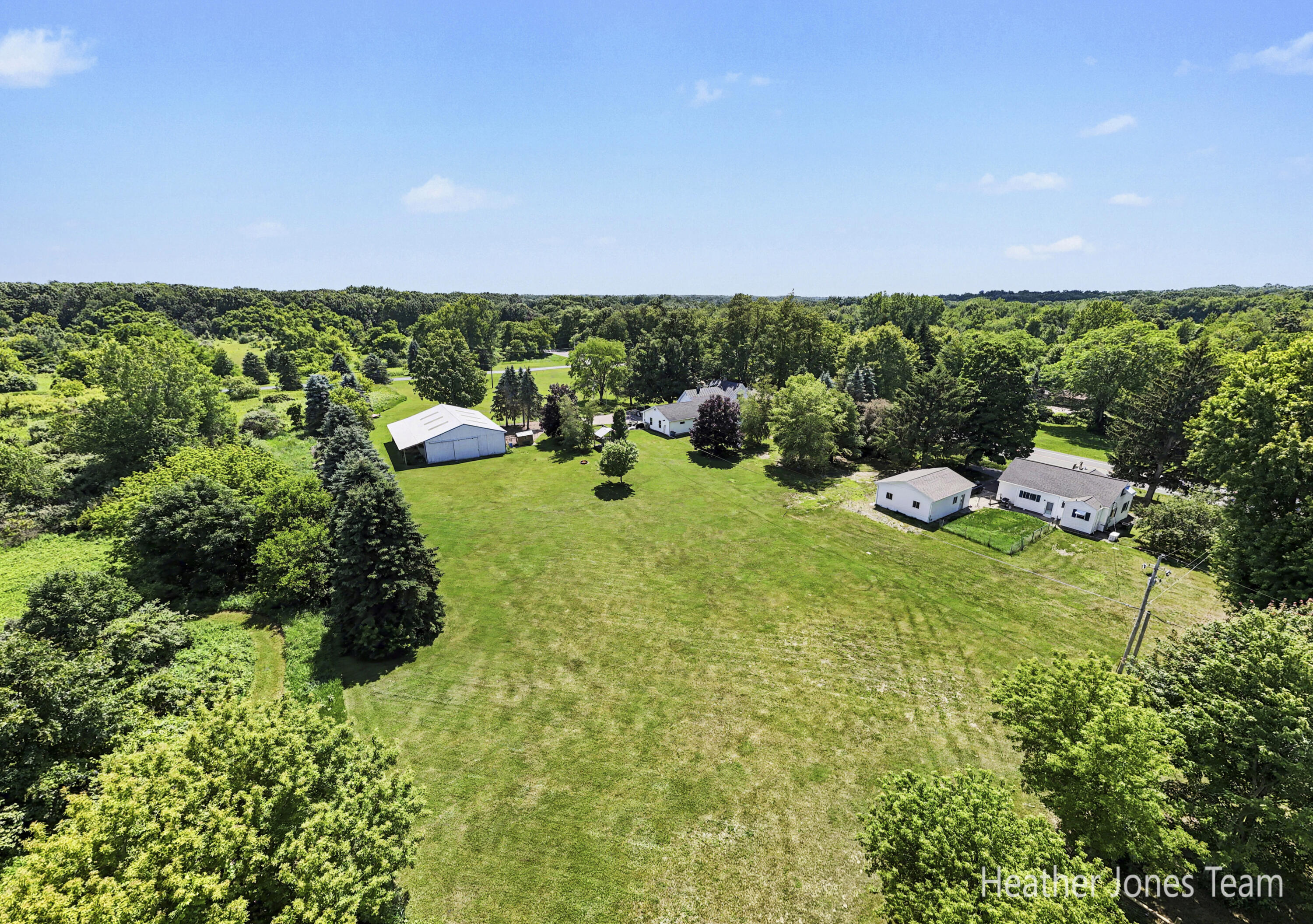8960 Myers Lake Avenue NE Rockford MI 49341