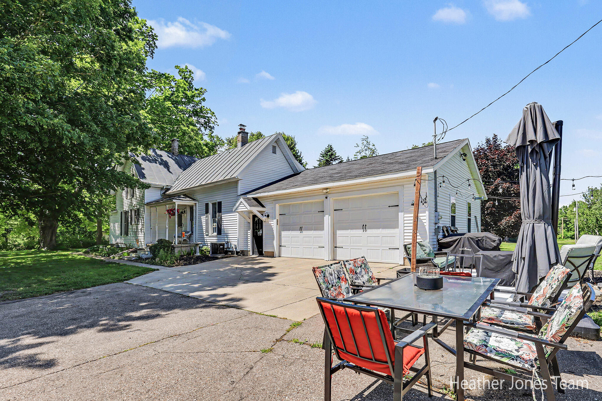 8960 Myers Lake Avenue NE Rockford MI 49341