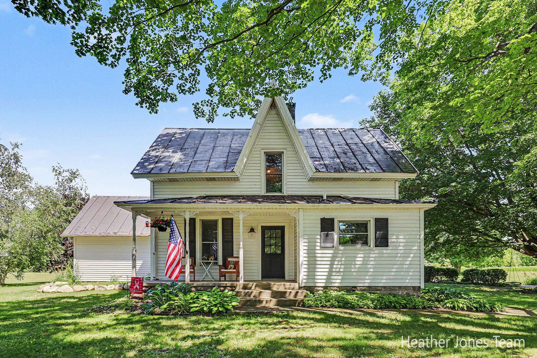 8960 Myers Lake Avenue NE Rockford MI 49341