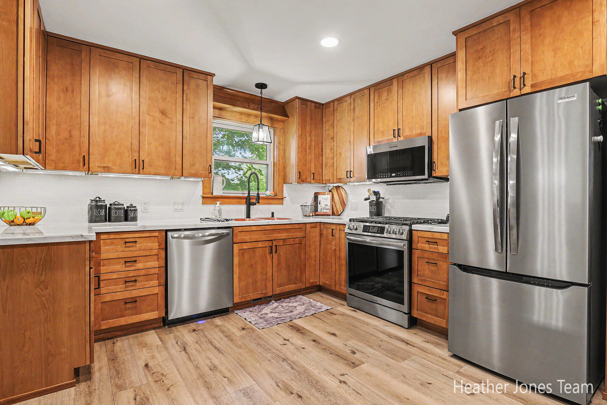 8960 Myers Lake Avenue NE Rockford MI 49341