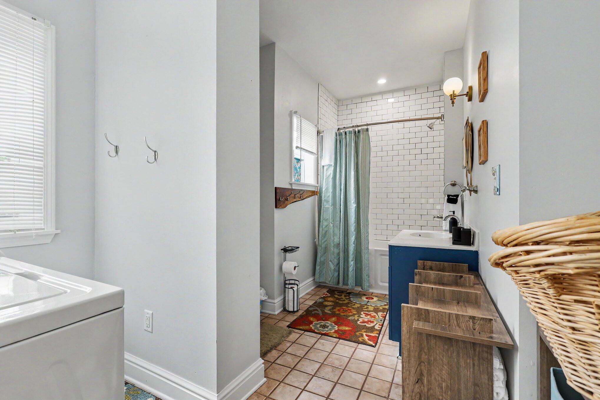 562 Kalamazoo Street South Haven MI 49090