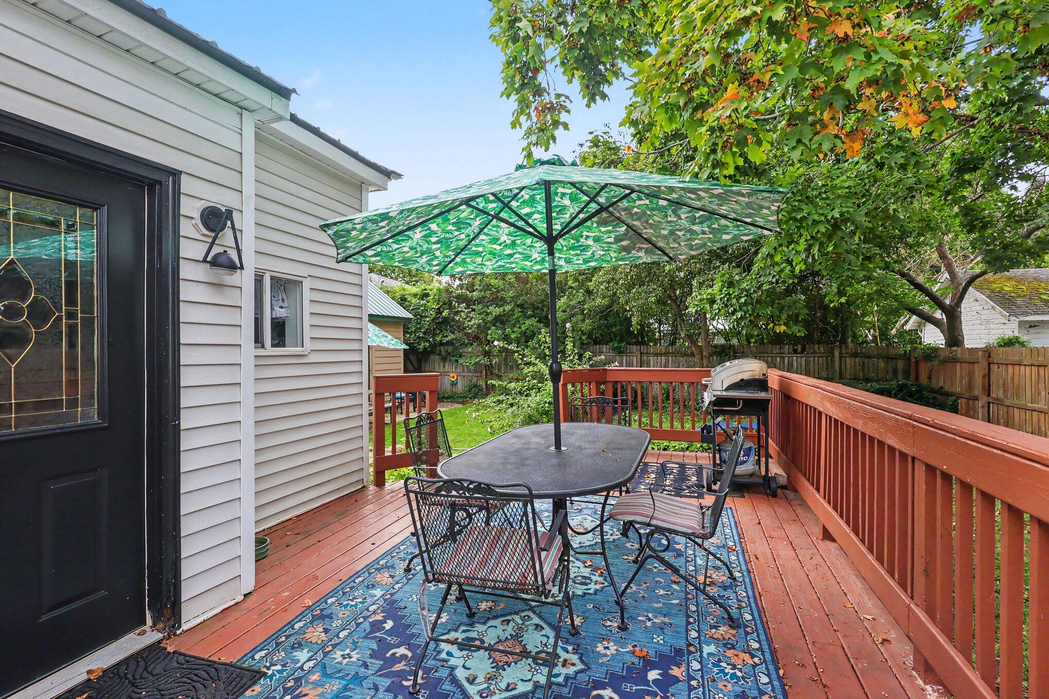562 Kalamazoo Street South Haven MI 49090