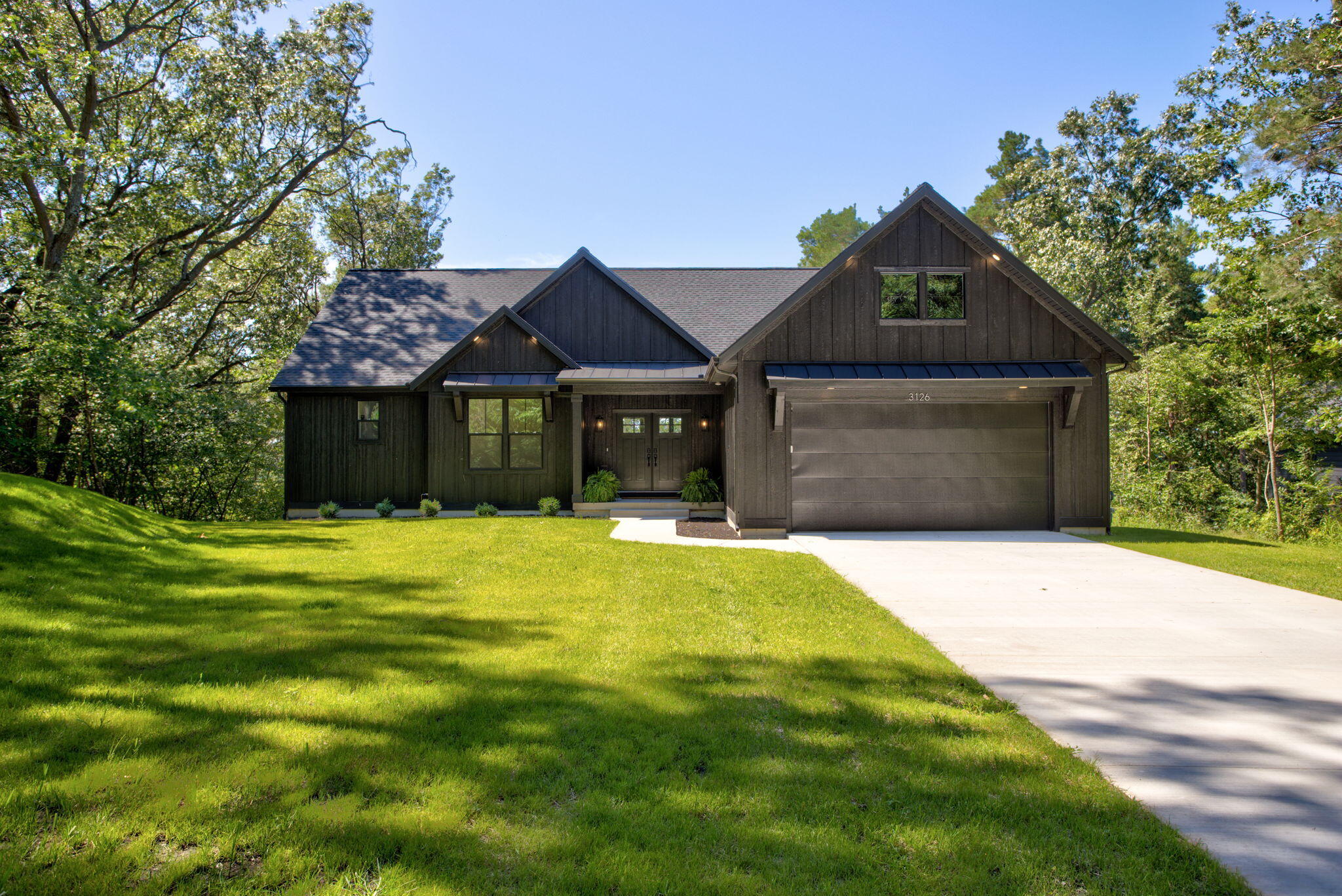 Saugatuck MI, 3126 Red Oak Drive