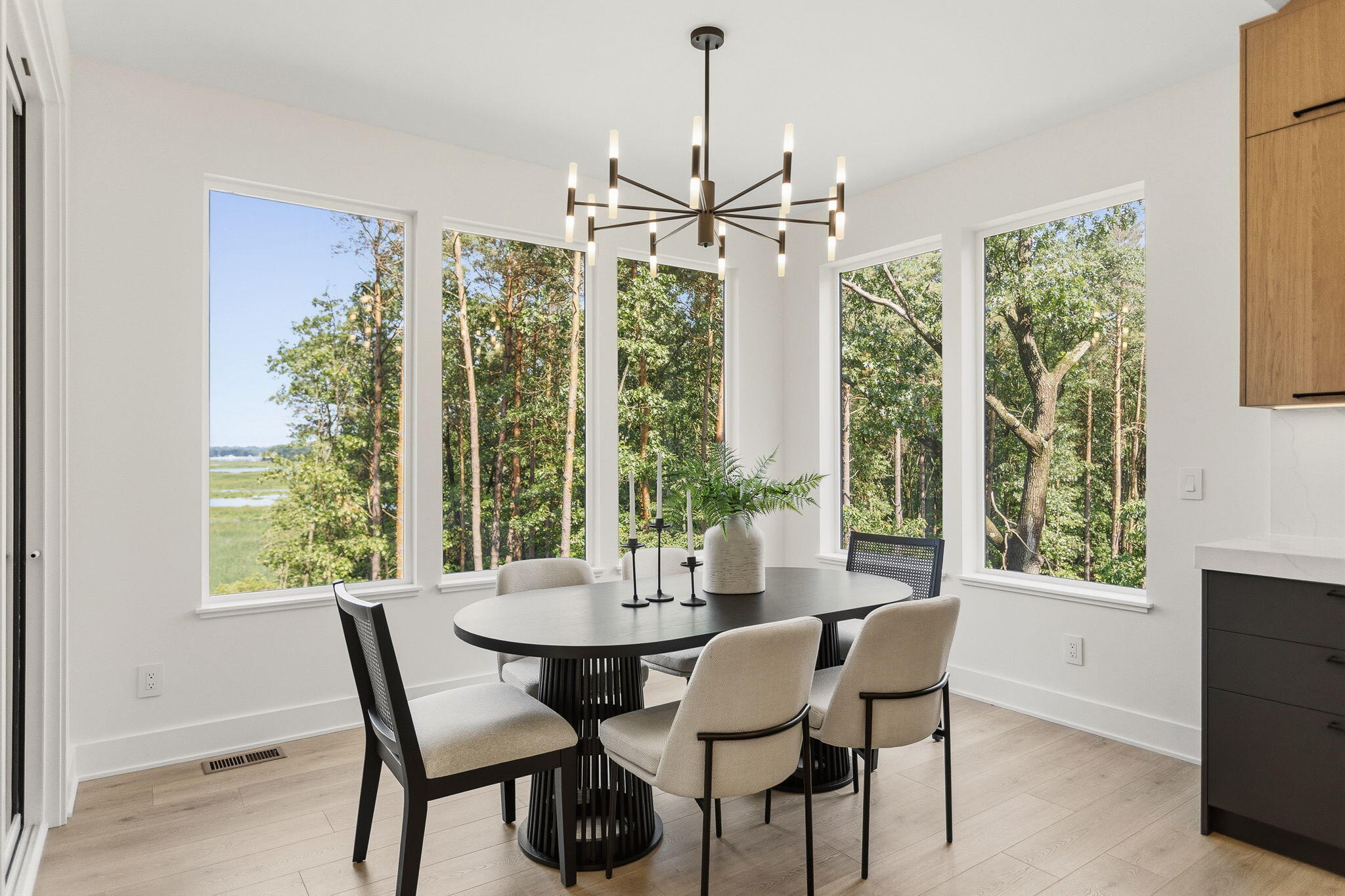 3126 Red Oak Drive Saugatuck MI 49453