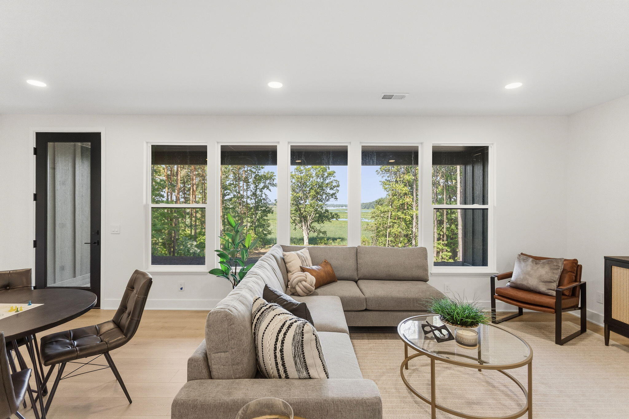 3126 Red Oak Drive Saugatuck MI 49453