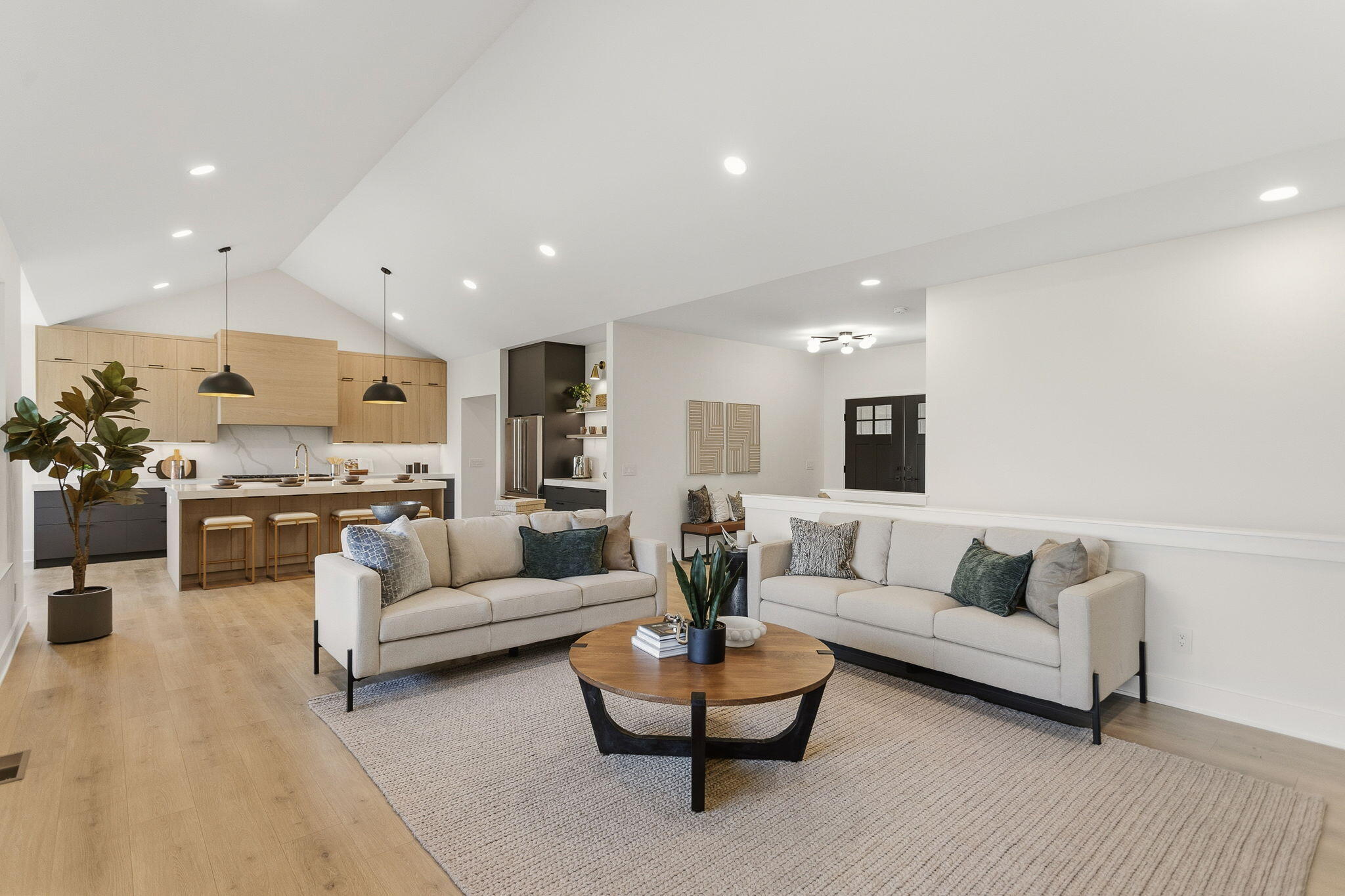 3126 Red Oak Drive Saugatuck MI 49453