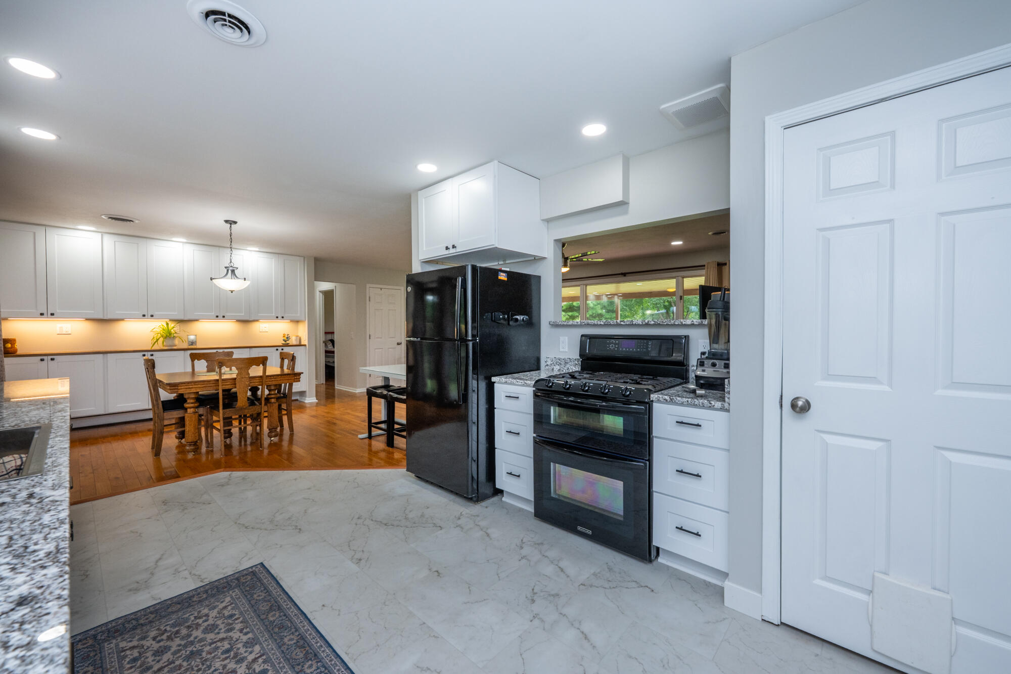 5685 Topanga Drive Coloma MI 49038