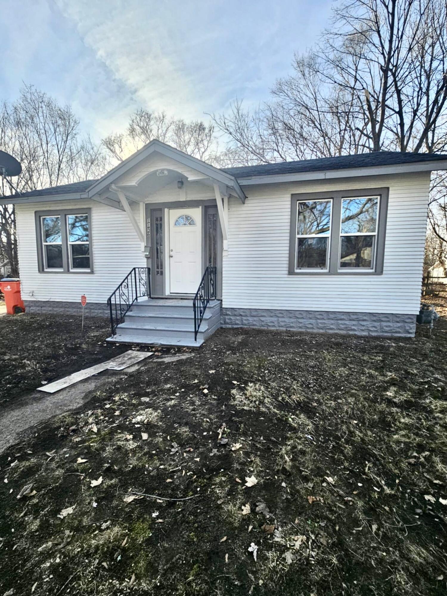 1156 Mc Alister Avenue Benton Harbor MI 49022