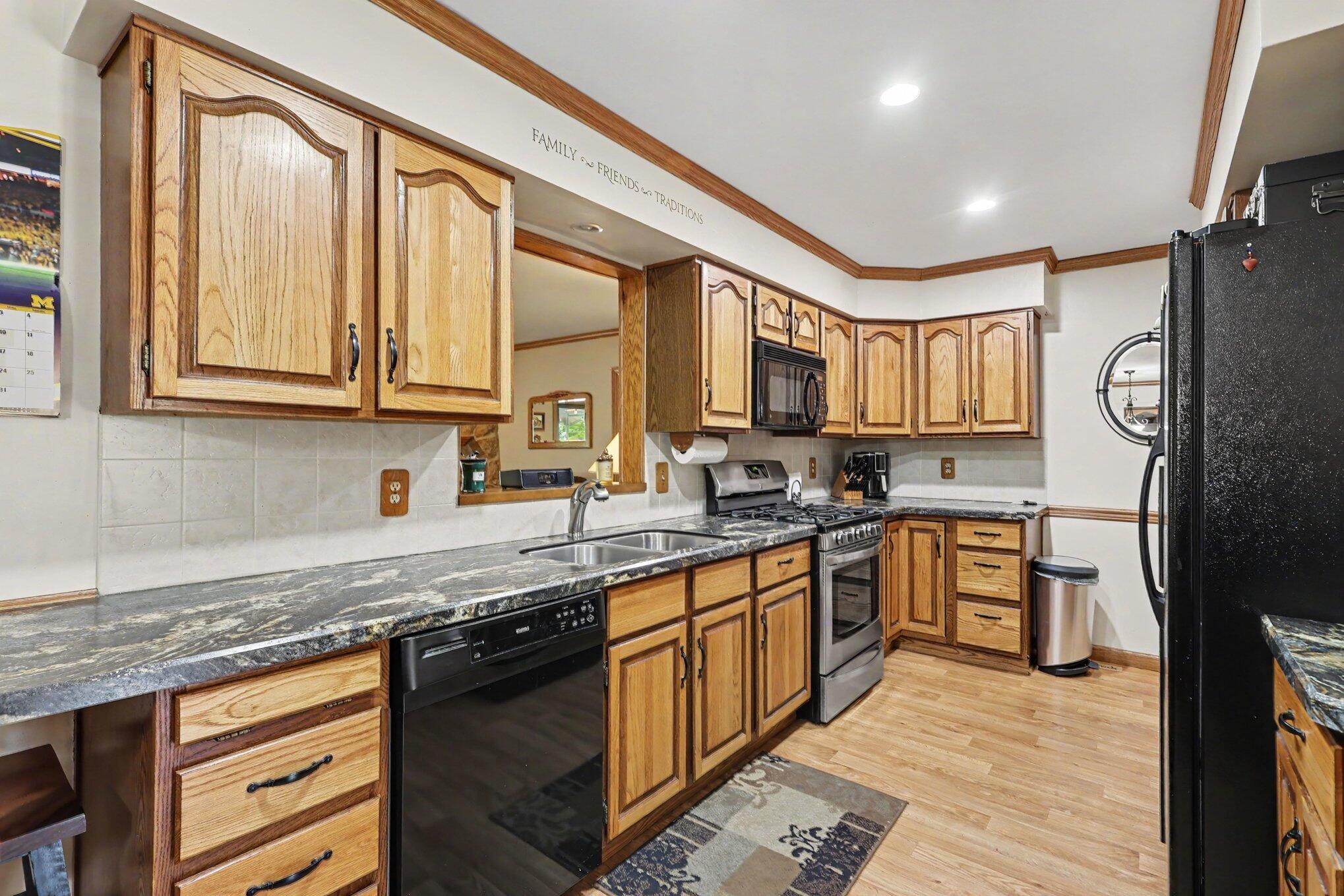 4132 Tean-mar Avenue Muskegon MI 49444