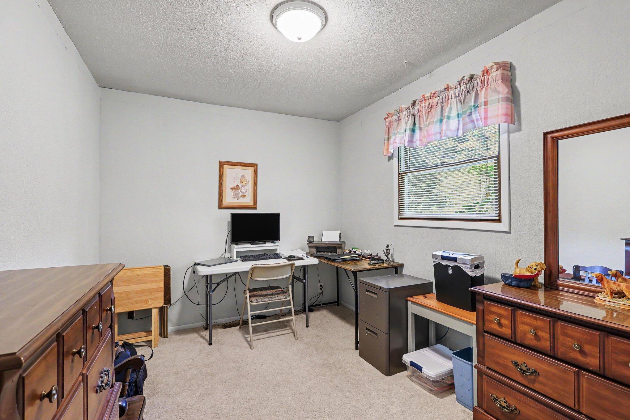 4132 Tean-mar Avenue Muskegon MI 49444