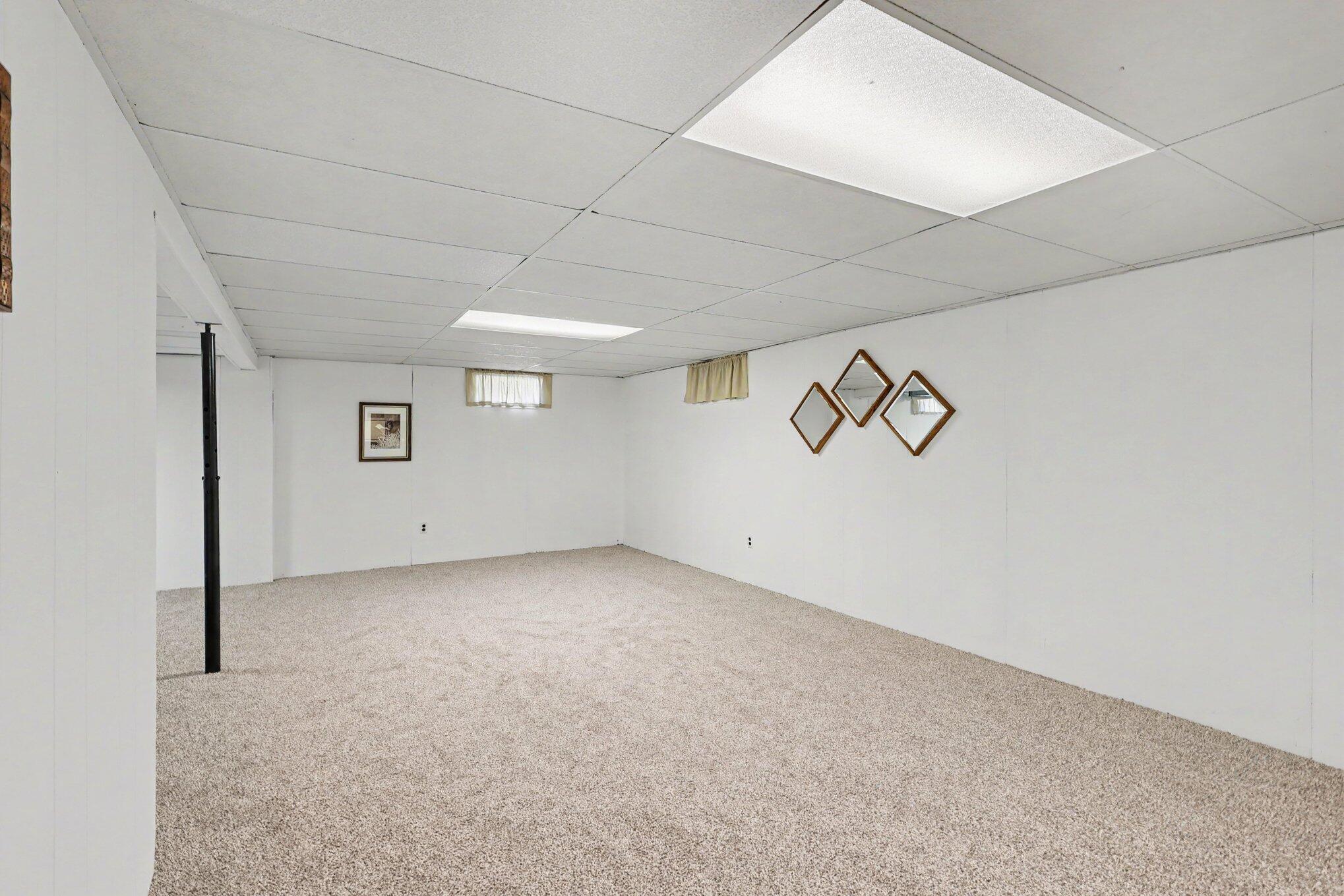 4132 Tean-mar Avenue Muskegon MI 49444