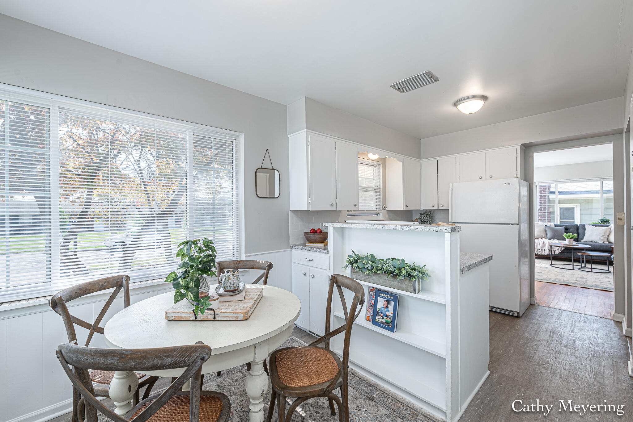 809 Everglade Drive SE Grand Rapids MI 49507