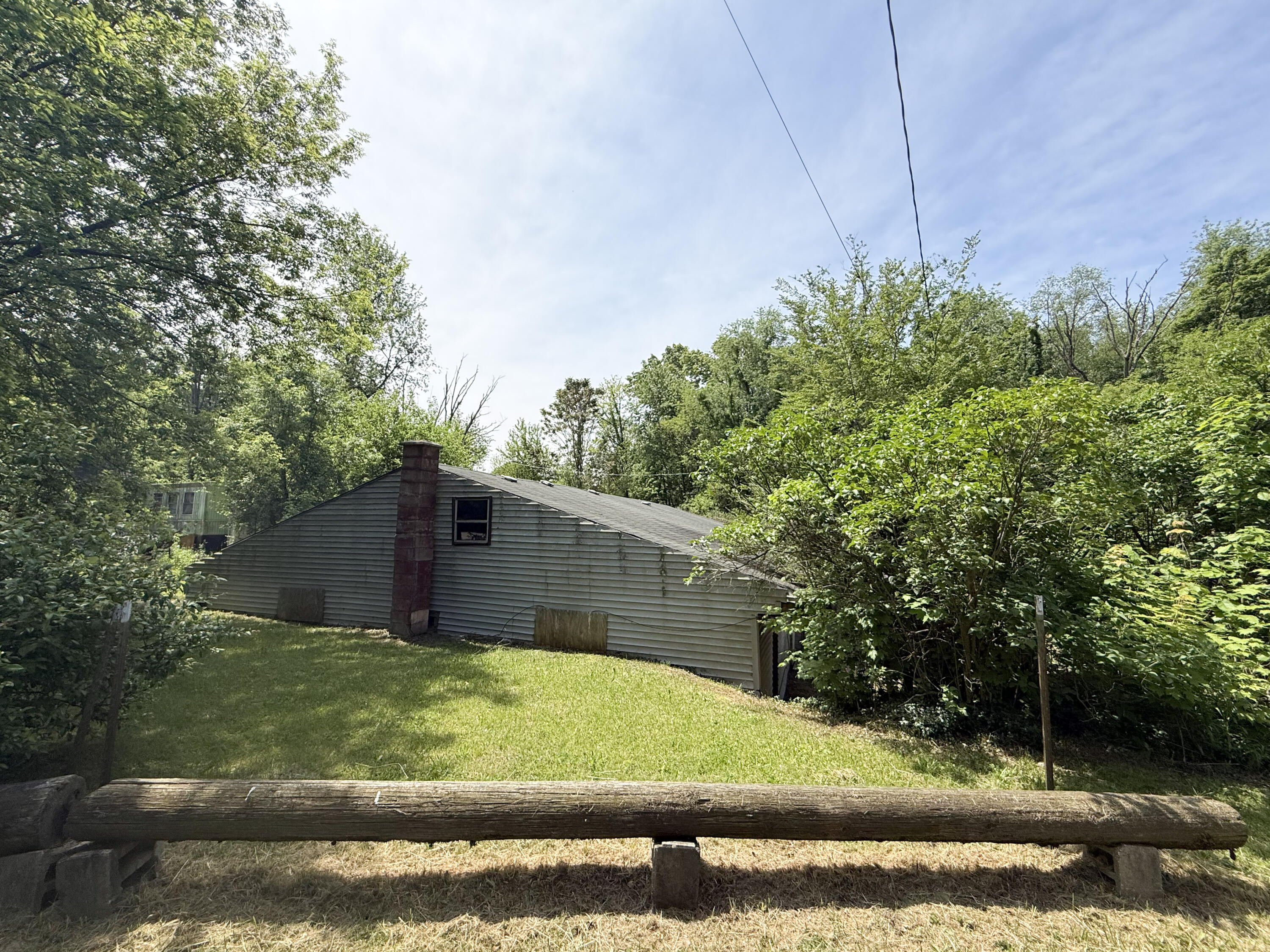 52682 Lindbergh Drive Dowagiac MI 49047