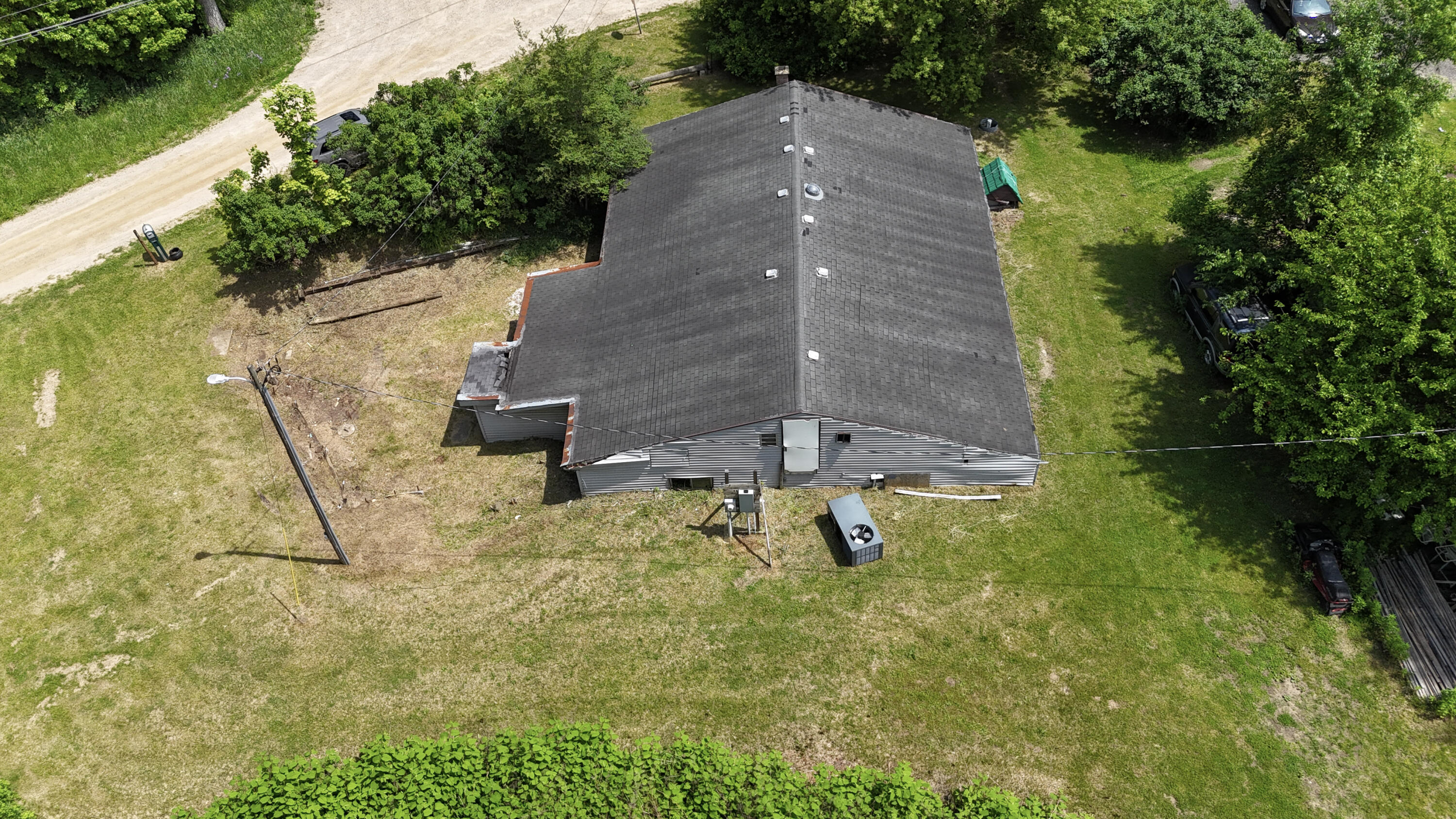 52682 Lindbergh Drive Dowagiac MI 49047