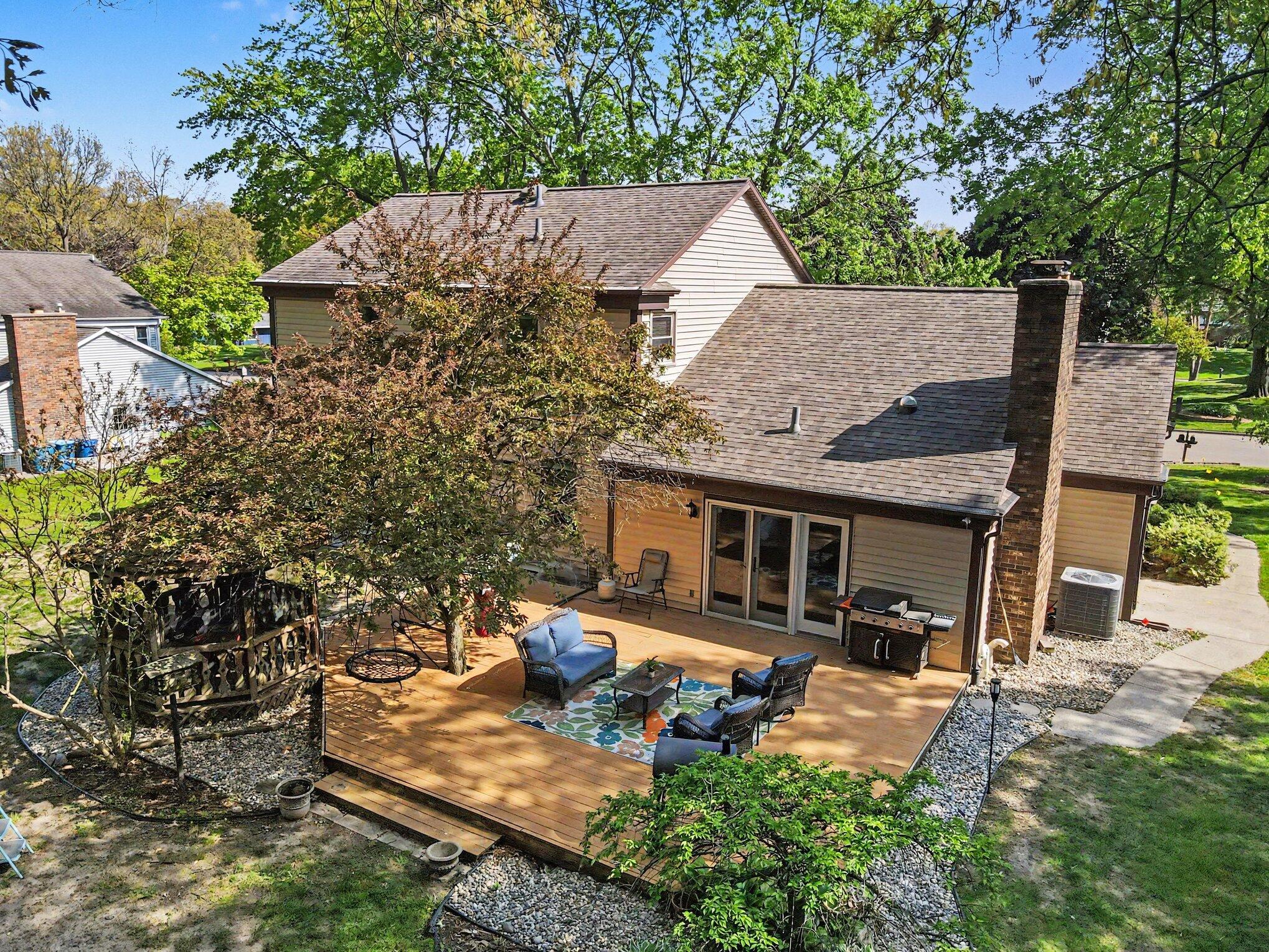 5204 Foxcroft Drive Kalamazoo MI 49009
