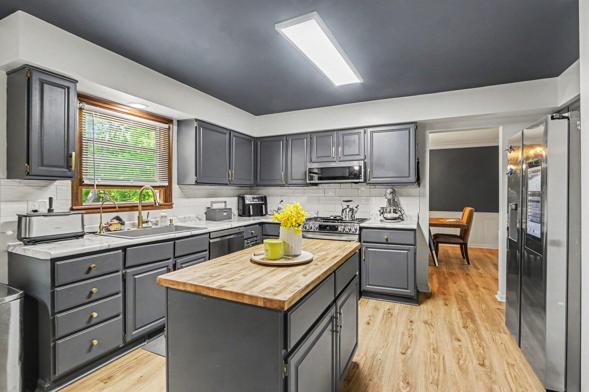 5204 Foxcroft Drive Kalamazoo MI 49009