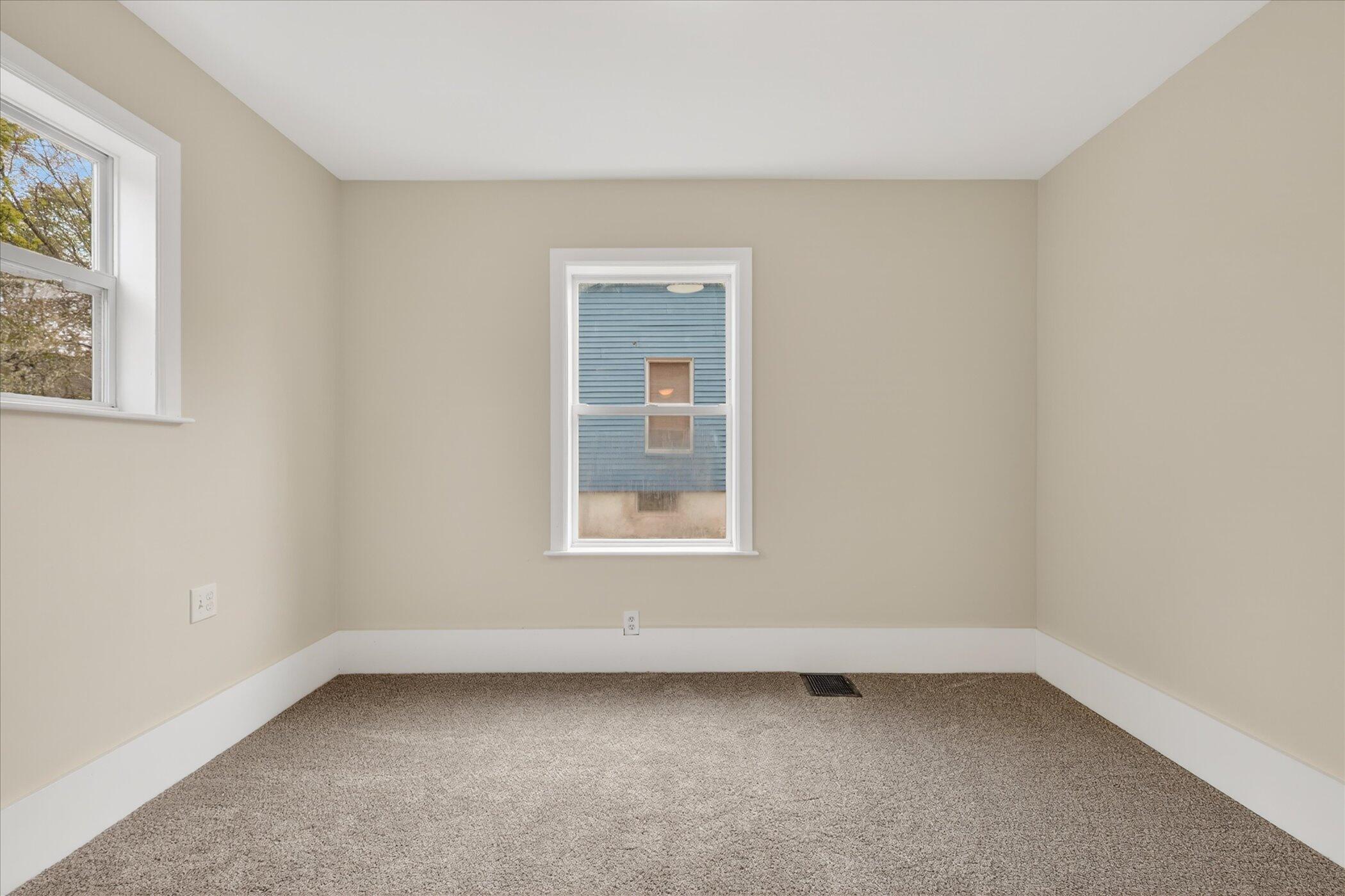 25 Palmer Street NW Grand Rapids MI 49505