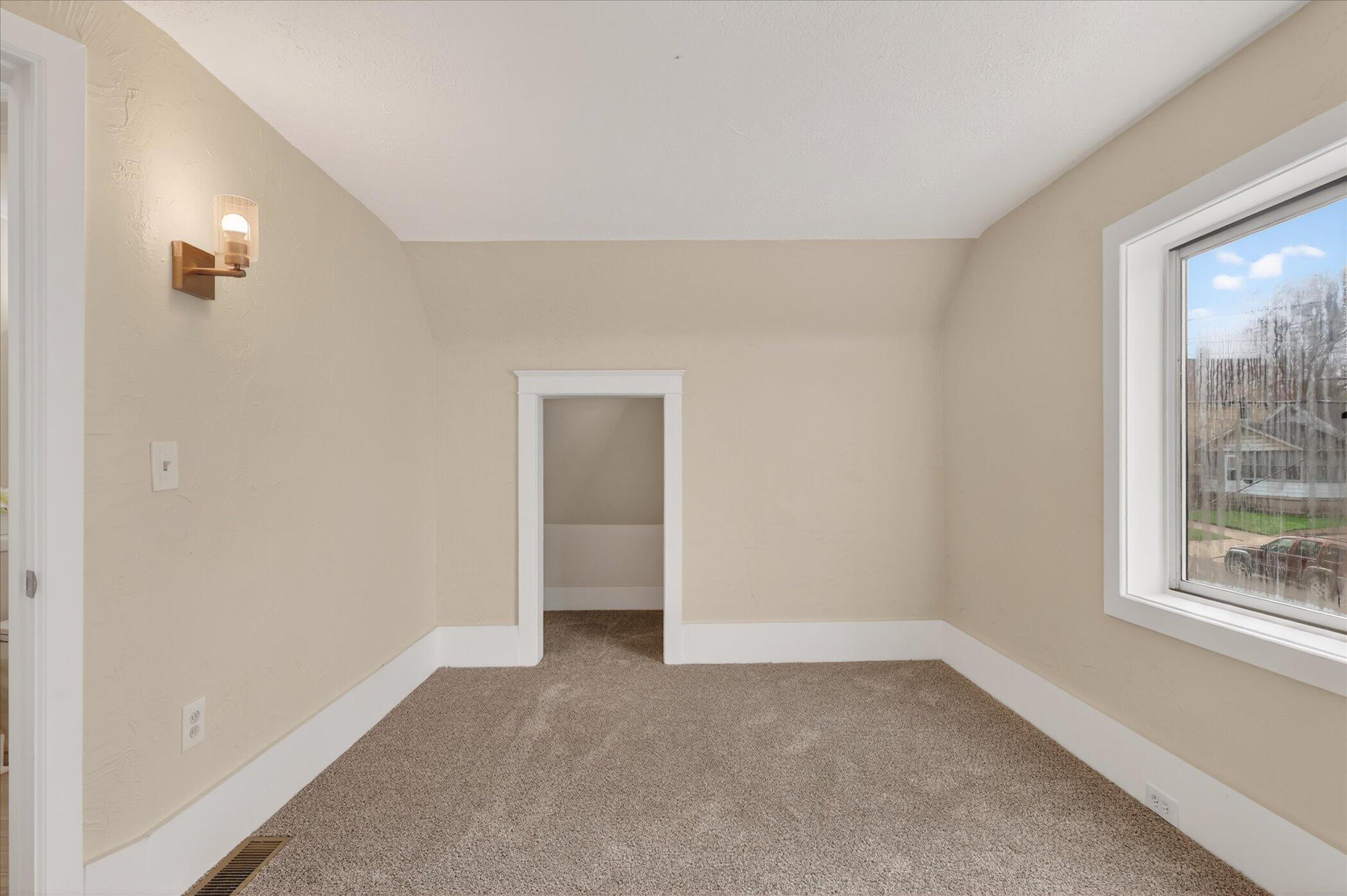 25 Palmer Street NW Grand Rapids MI 49505